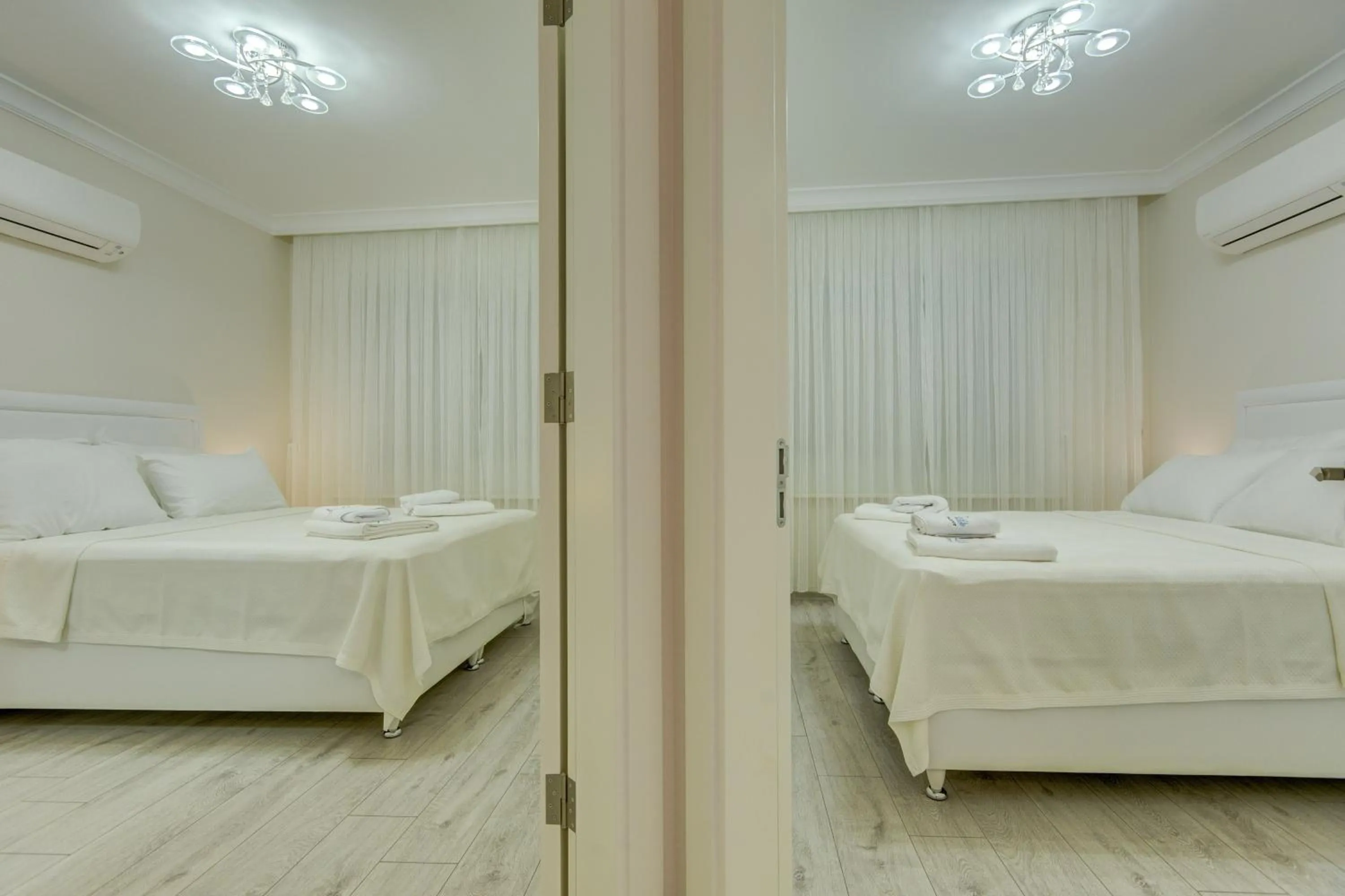 Bed in Paris Residence Cesme