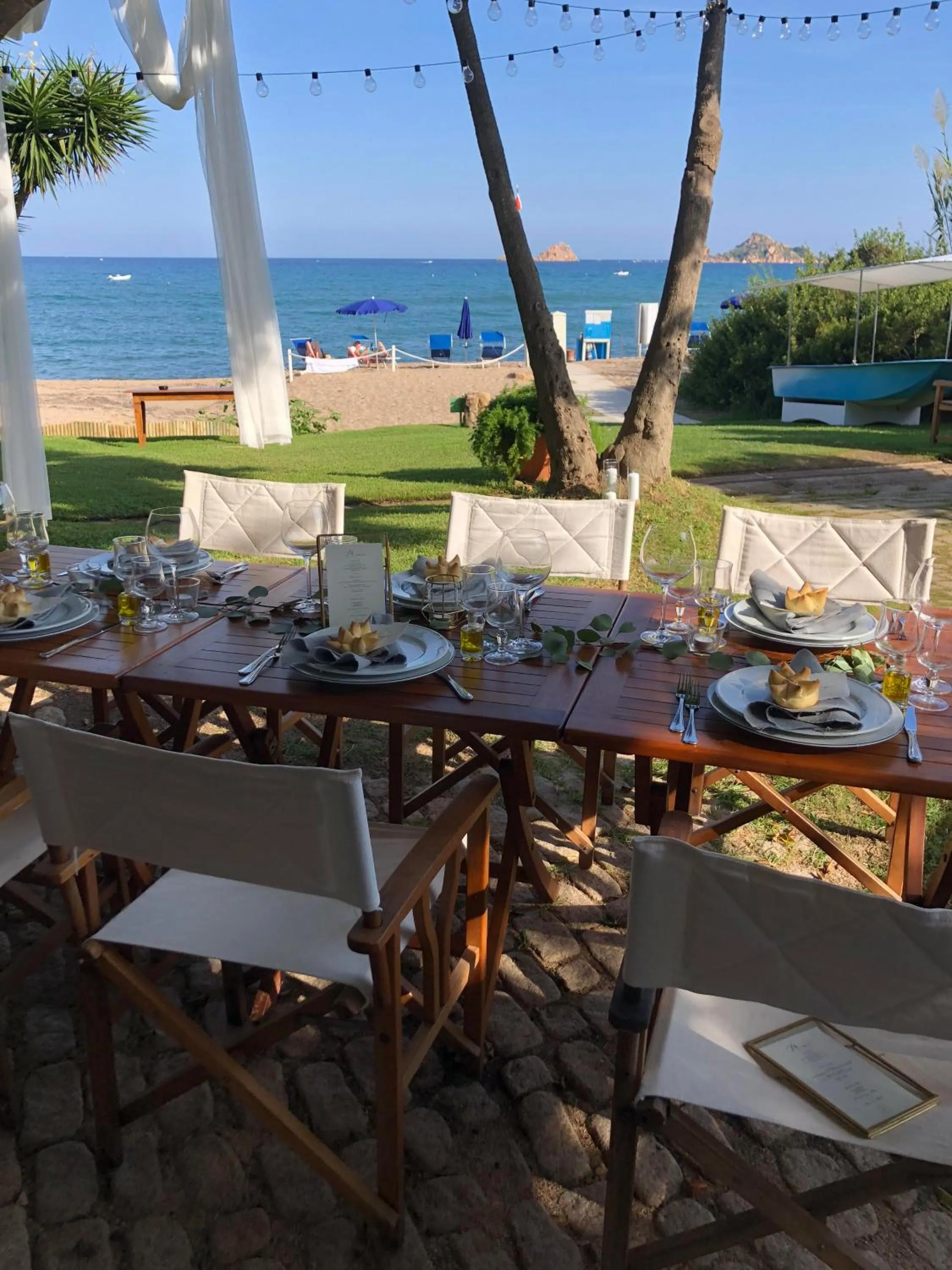 Restaurant/places to eat in Hotel Mediterraneo