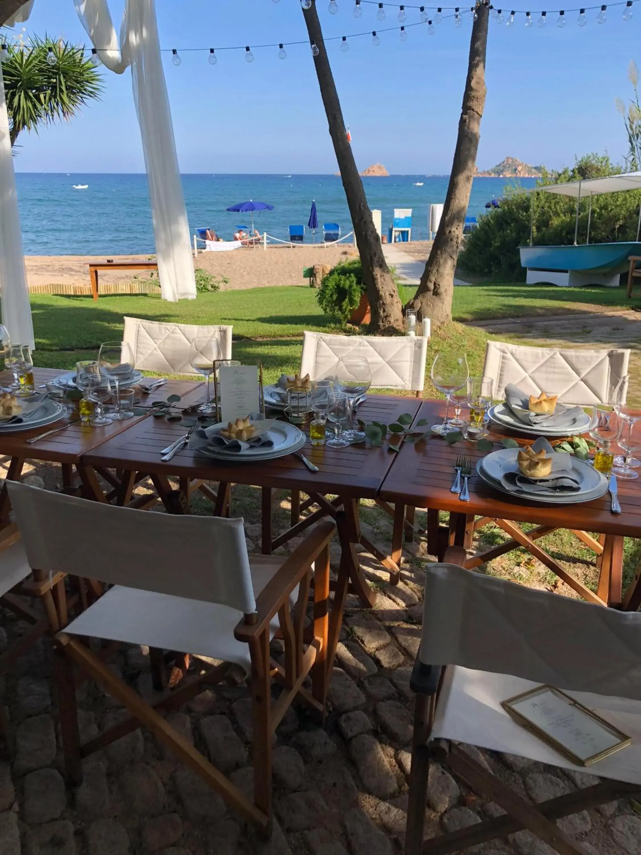 Restaurant/places to eat in Hotel Mediterraneo Restaurant/places to eat in Hotel Mediterraneo
