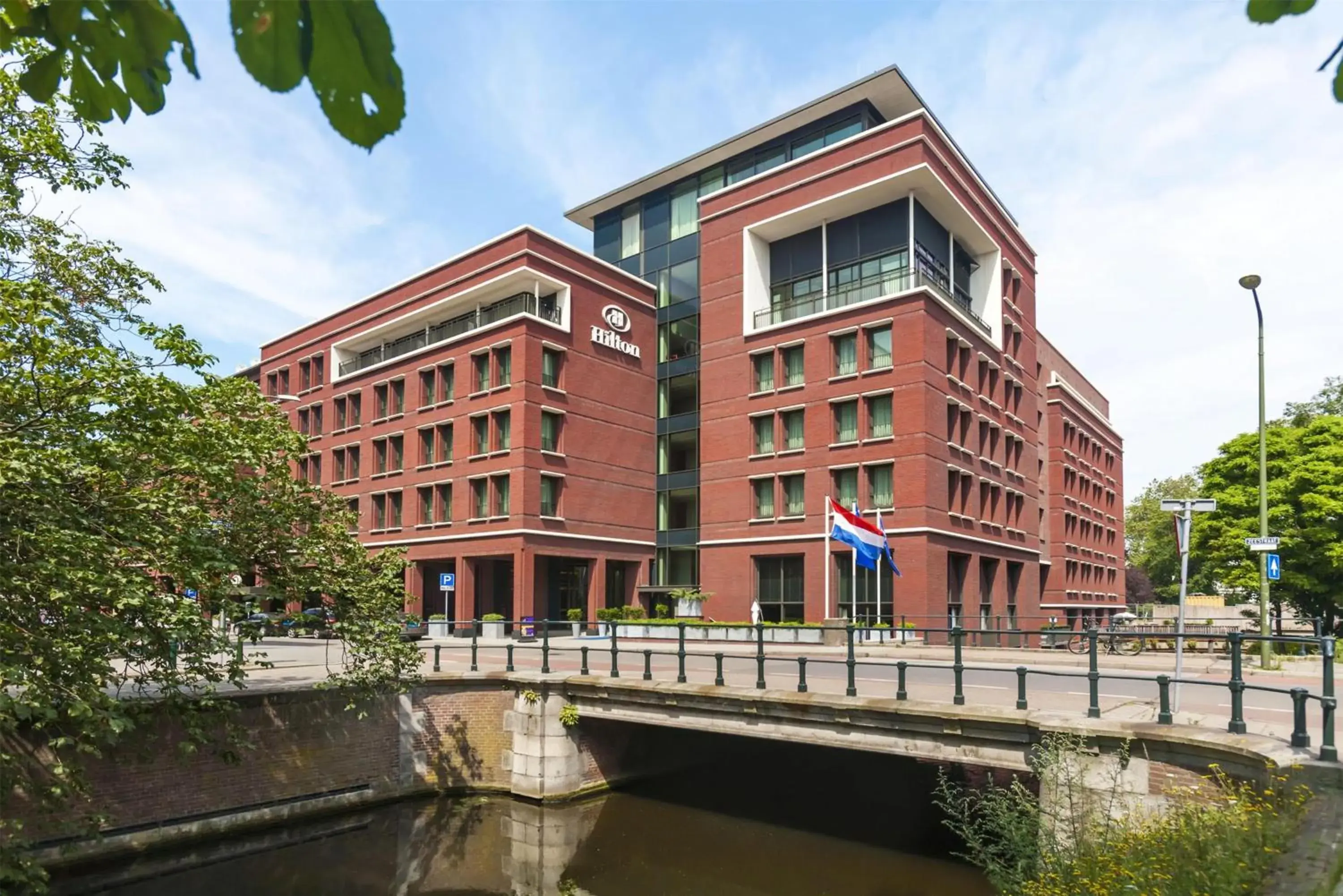 Property building in Hilton The Hague Property building in Hilton The Hague