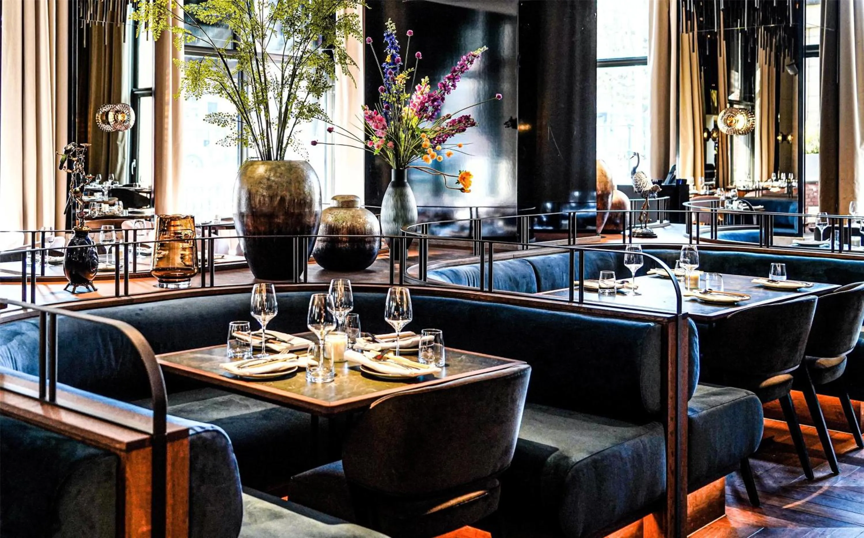 Restaurant/places to eat in Hilton The Hague