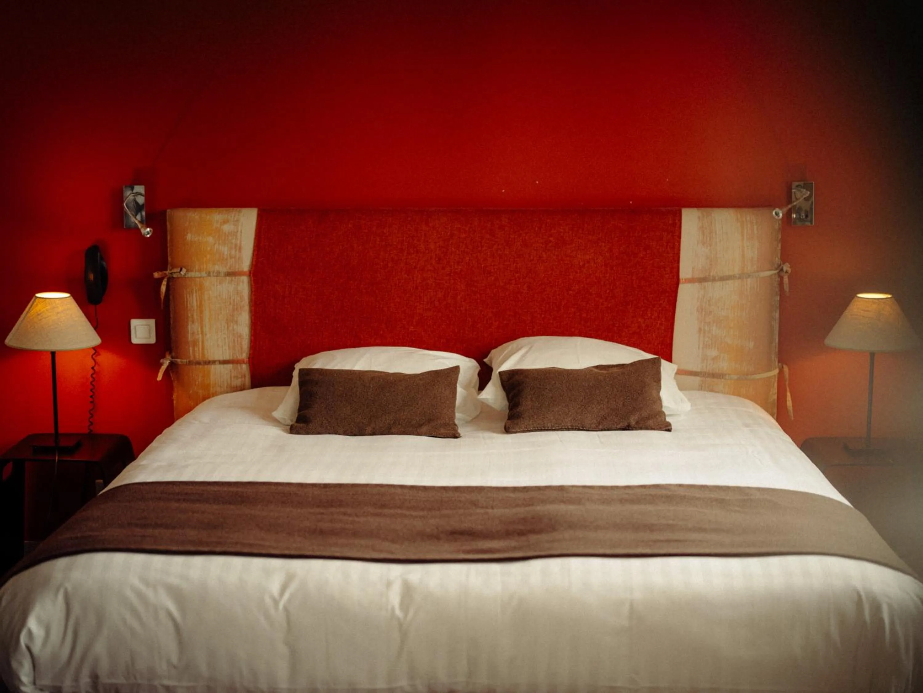 Bed in Hôtel Restaurant Ar Milin-Logis hôtels