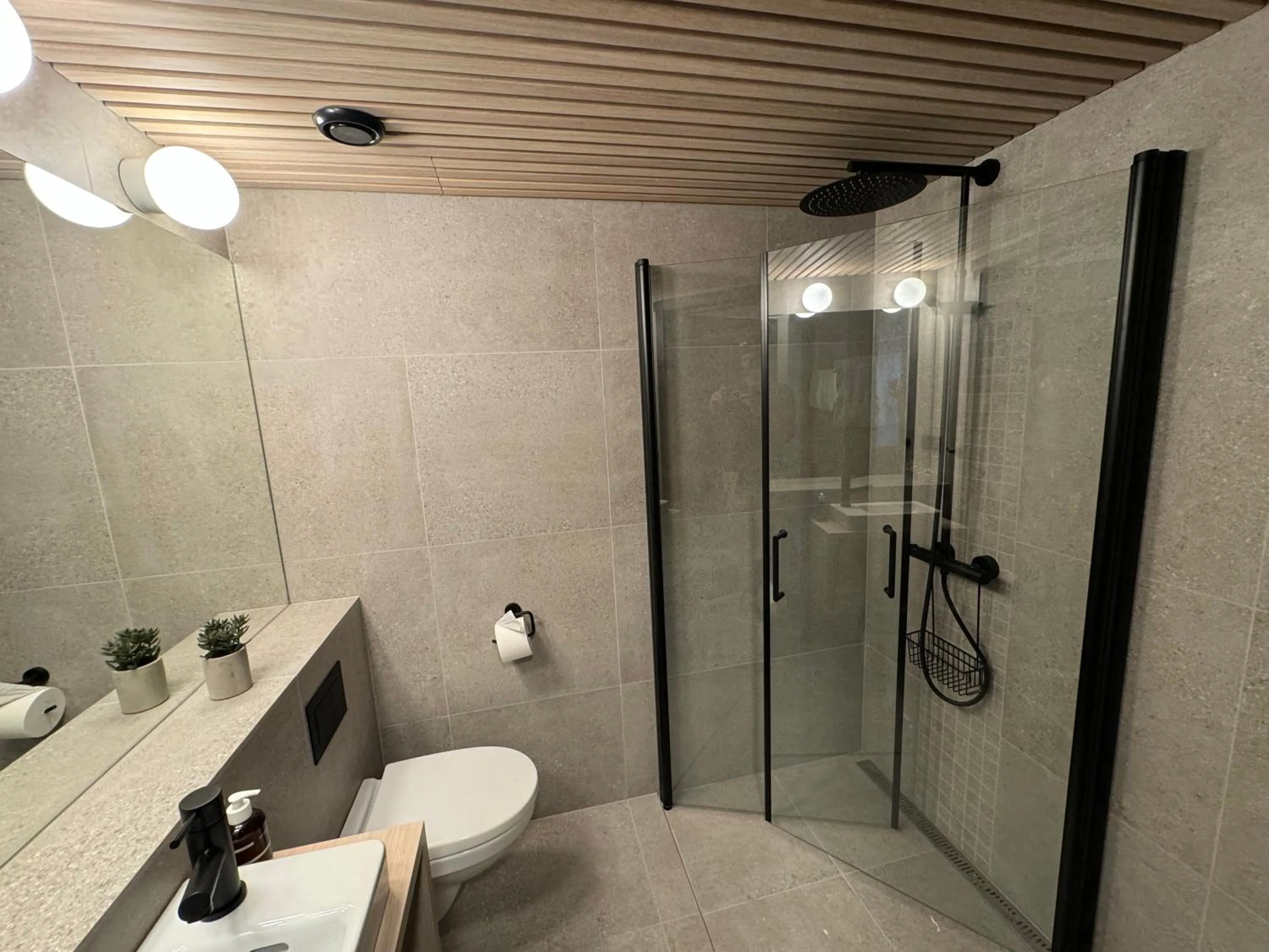 Shower in Trolltun Hotel & Hytter