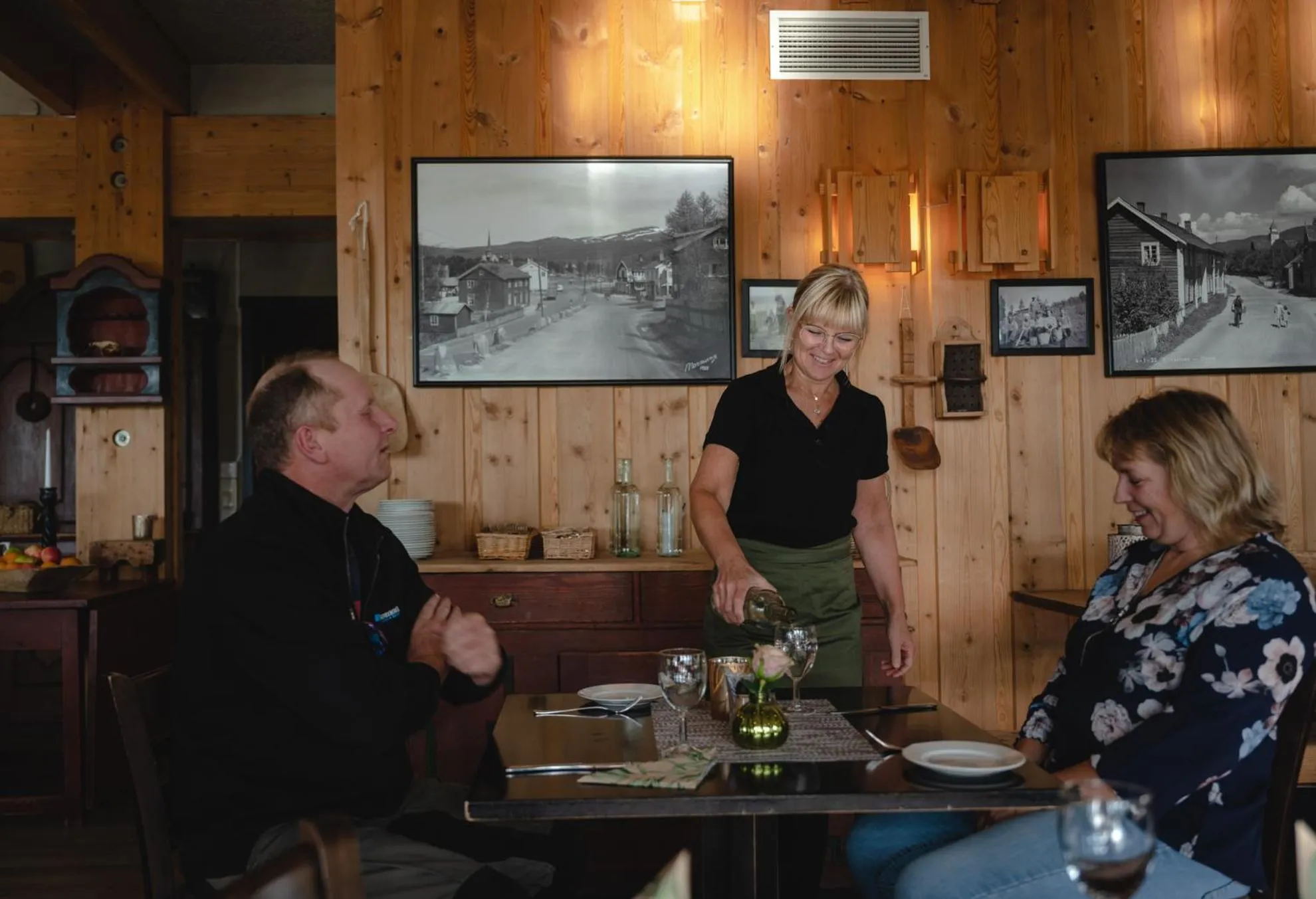 Restaurant/places to eat in Trolltun Hotel & Hytter