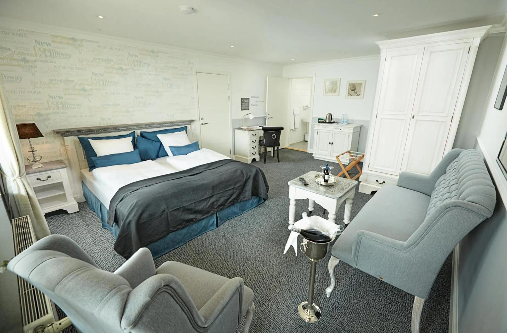 Bed in Hotel Fjordkroen