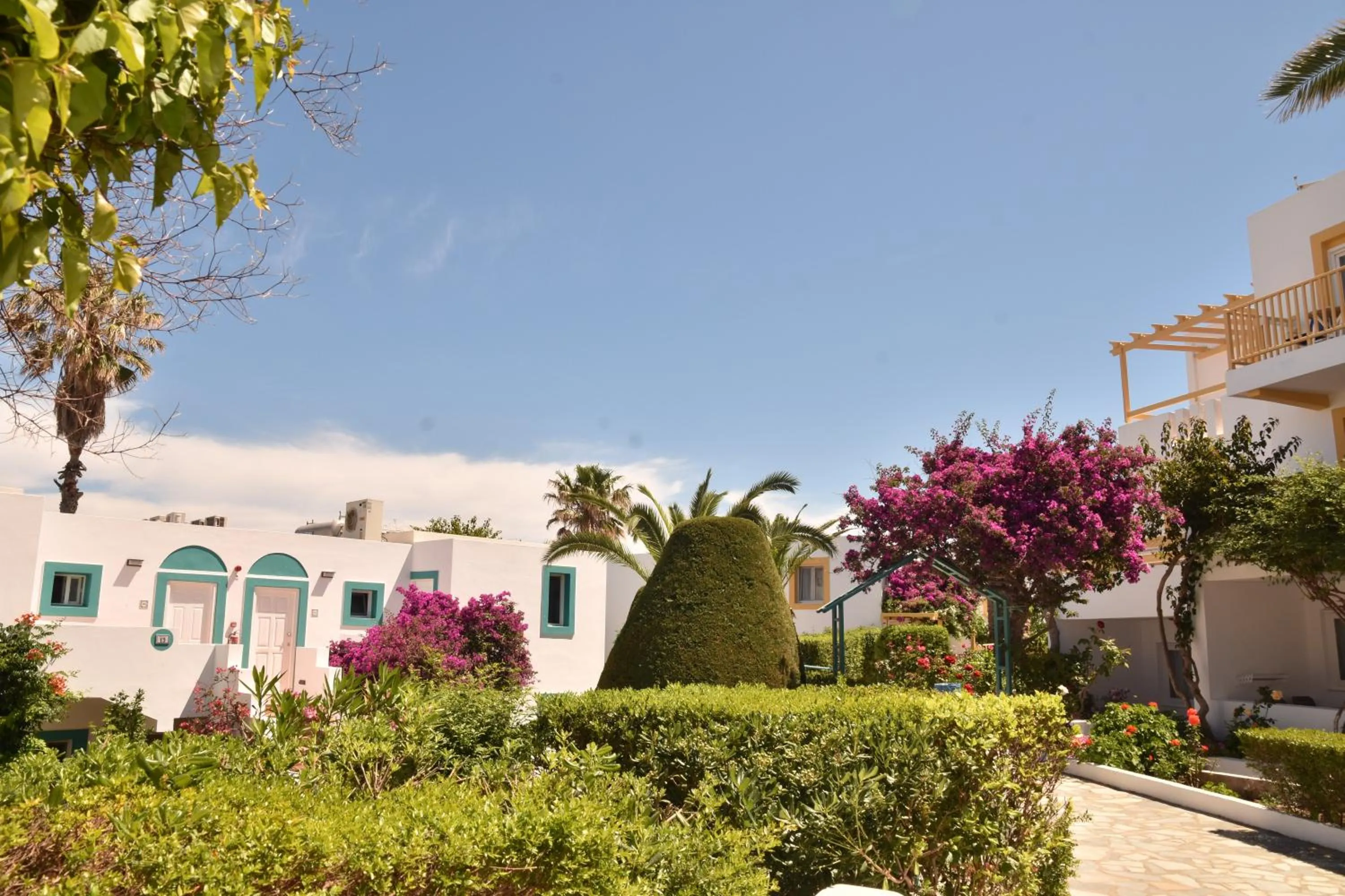 Garden in Mastichari Bay Hotel