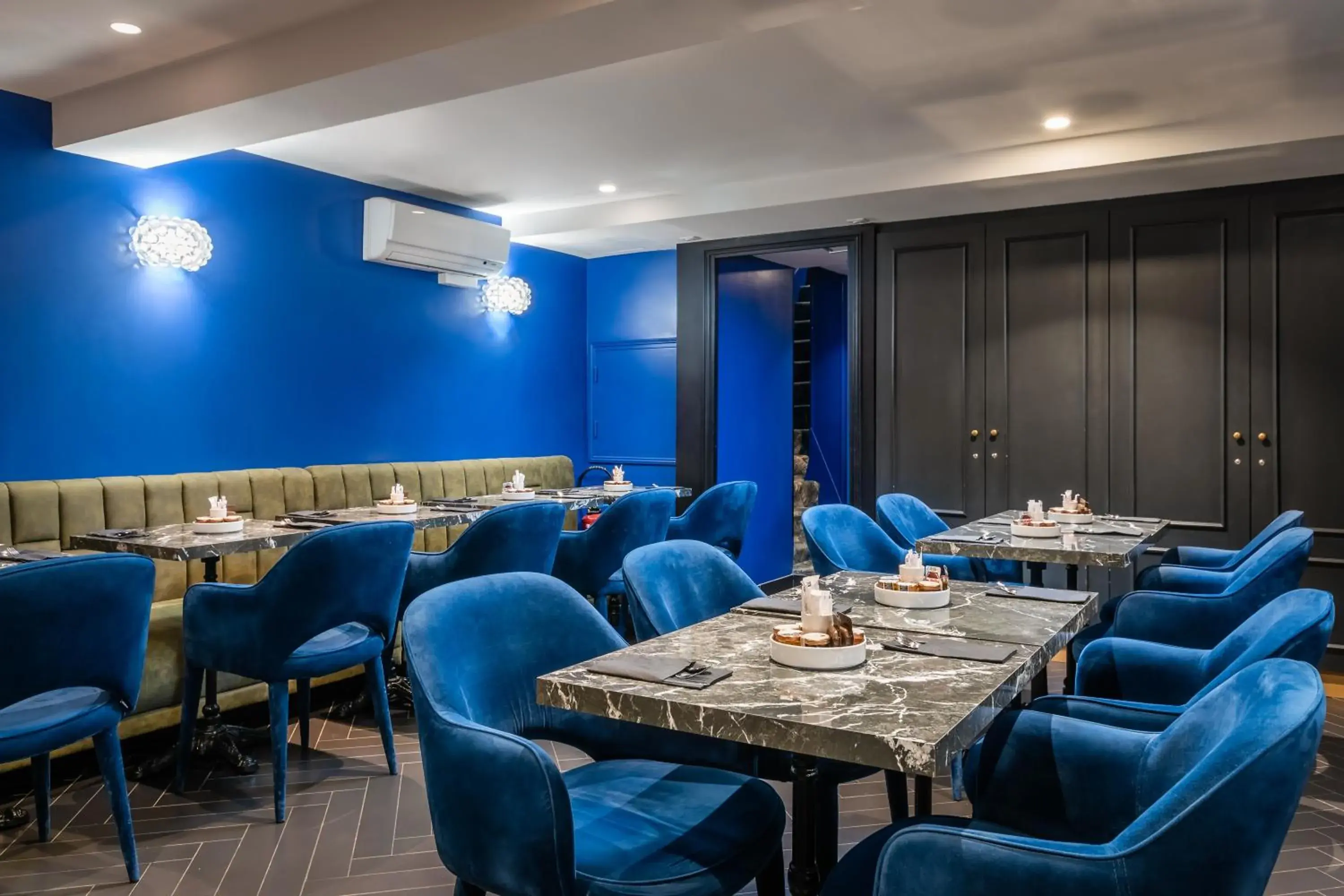 Breakfast in Hotel Archetype Etoile Breakfast in Hotel Archetype Etoile