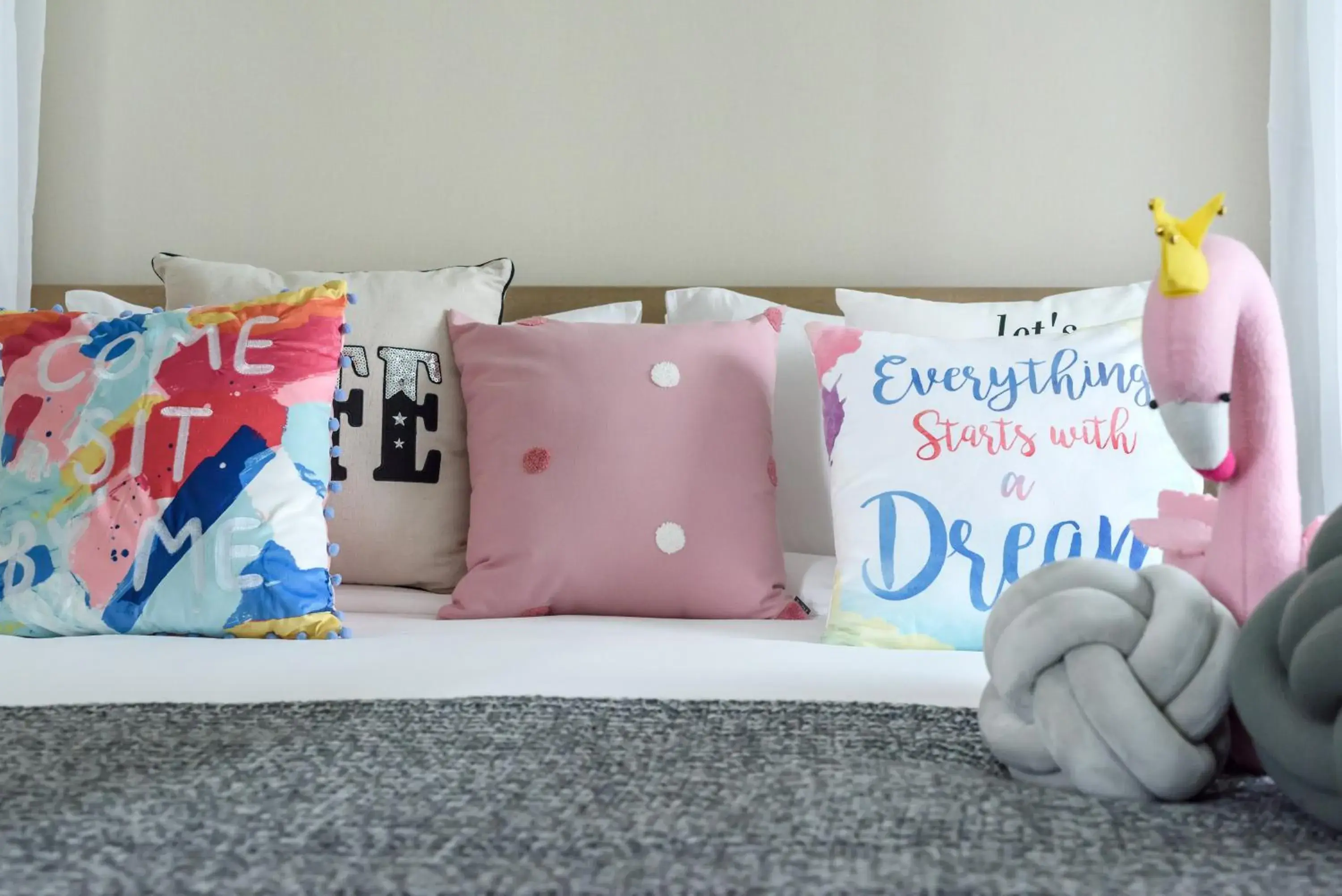 Bed in Itz Time Hua Hin Pool Villa Bed in Itz Time Hua Hin Pool Villa