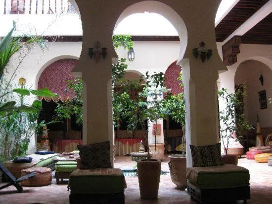 Decorative detail in Ryad Bahia