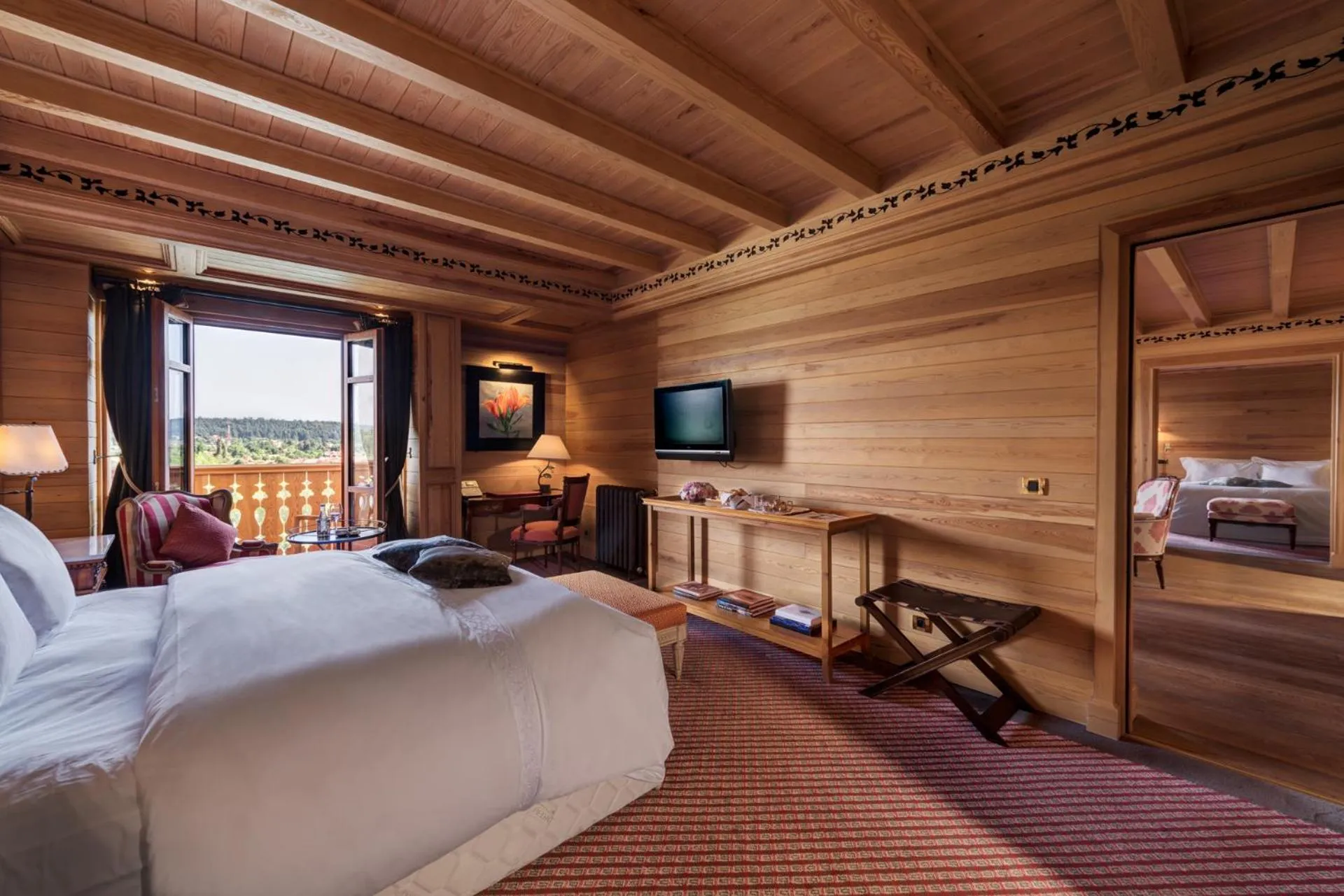 Bedroom, Bed in Michlifen Resort & Golf