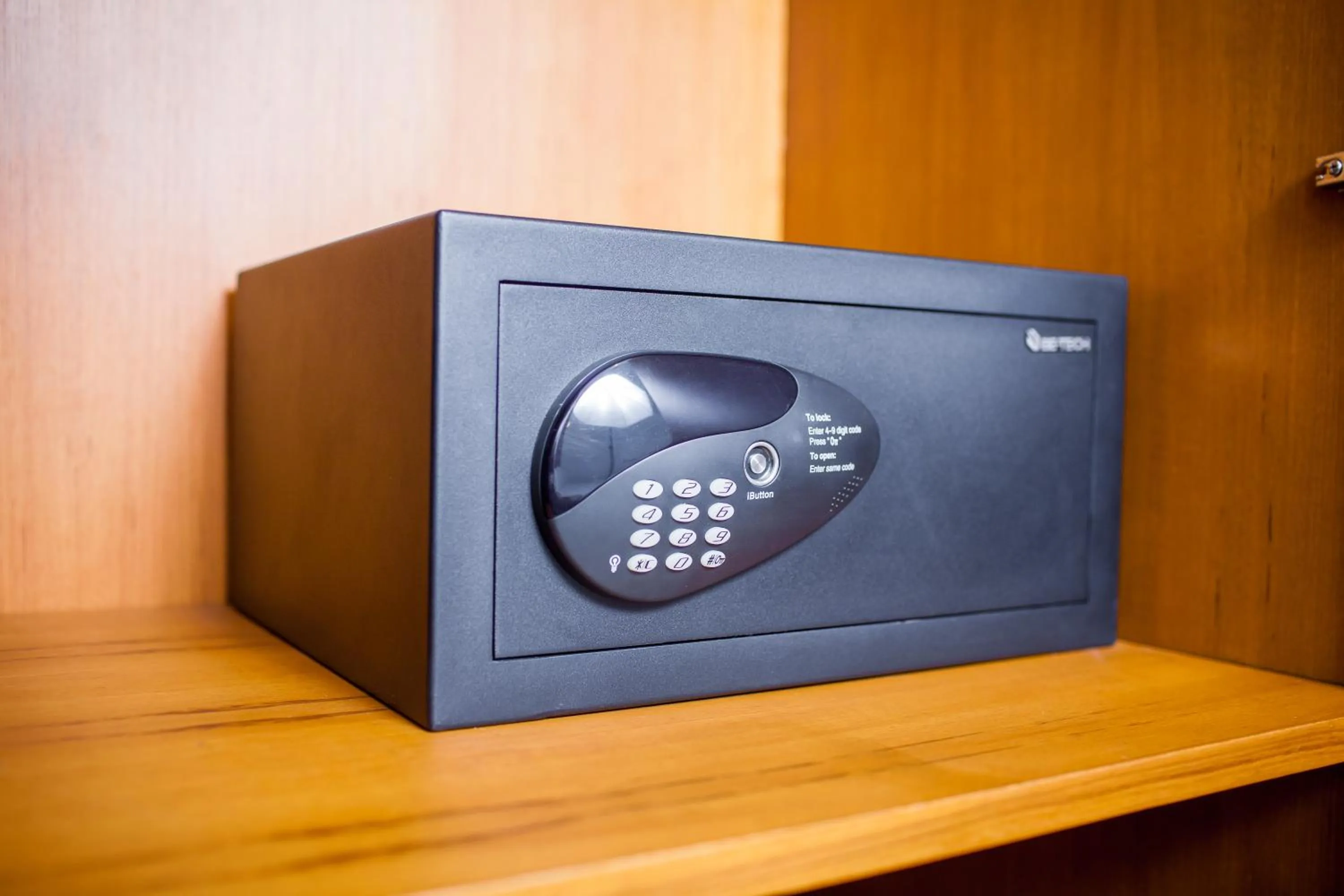 Photo of the whole room in New Siam Palace Ville Hotel