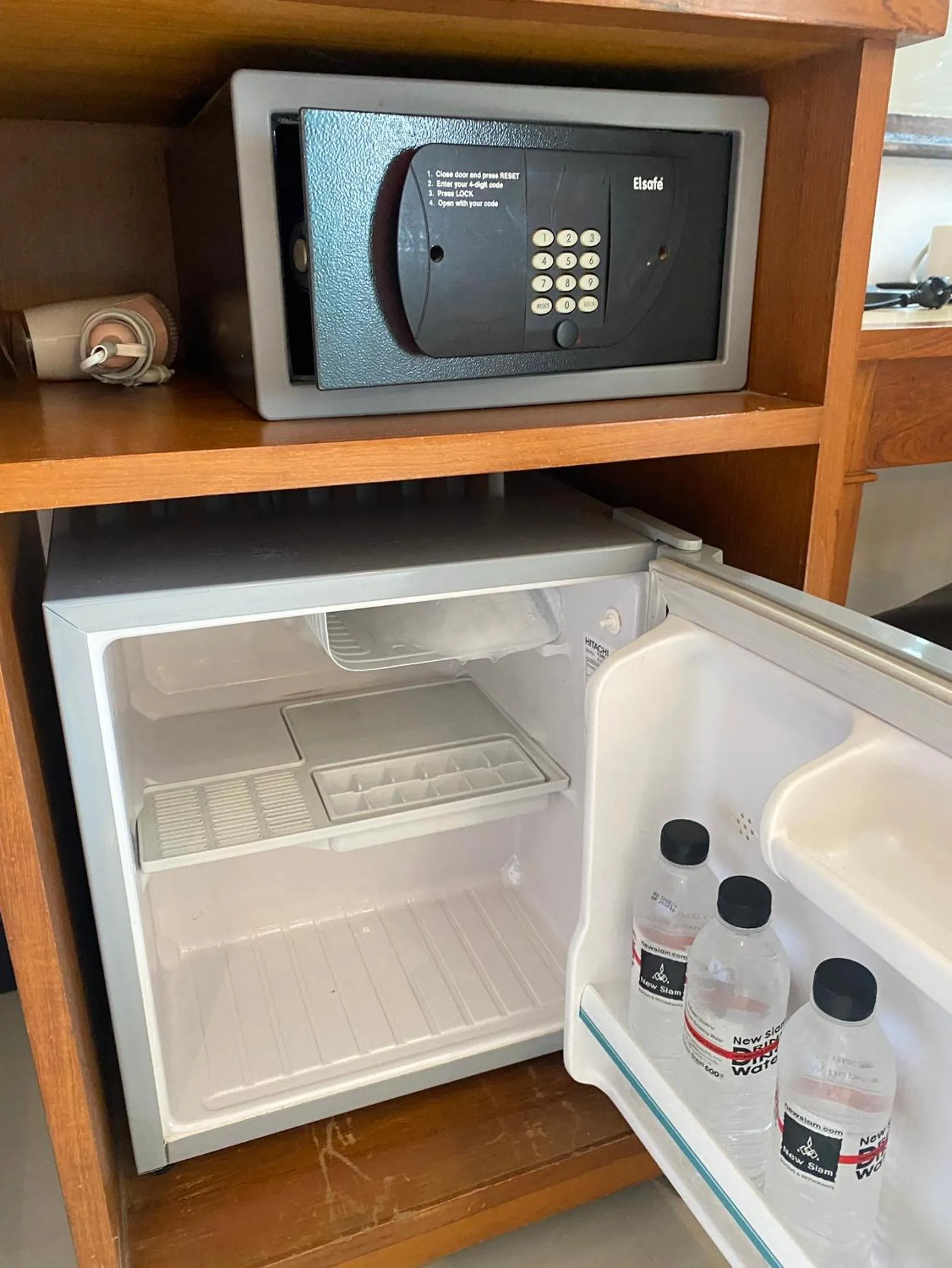 New Siam Palace Ville Hotel