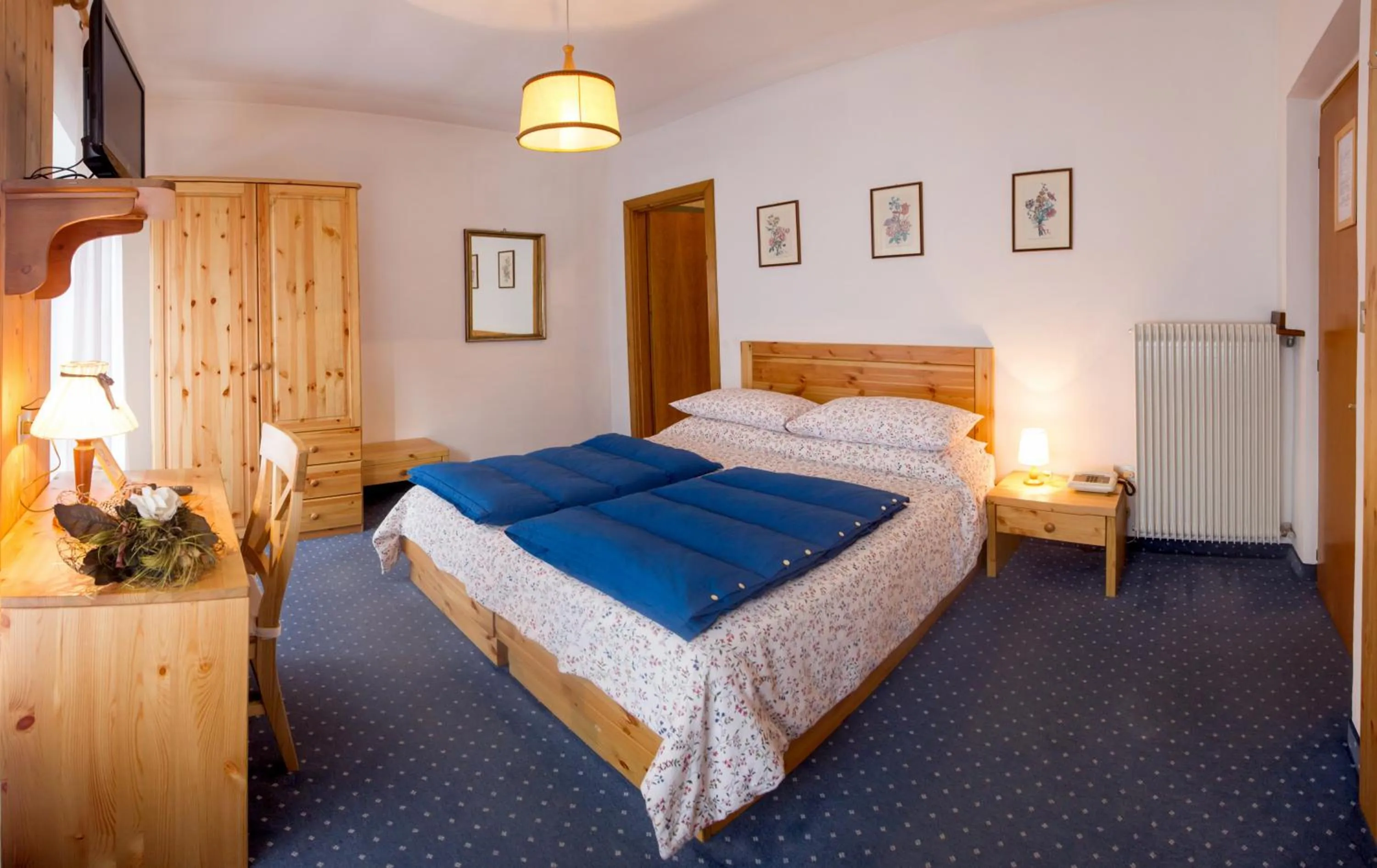 Bed in Il Cavallino - Albergo & Appartamenti