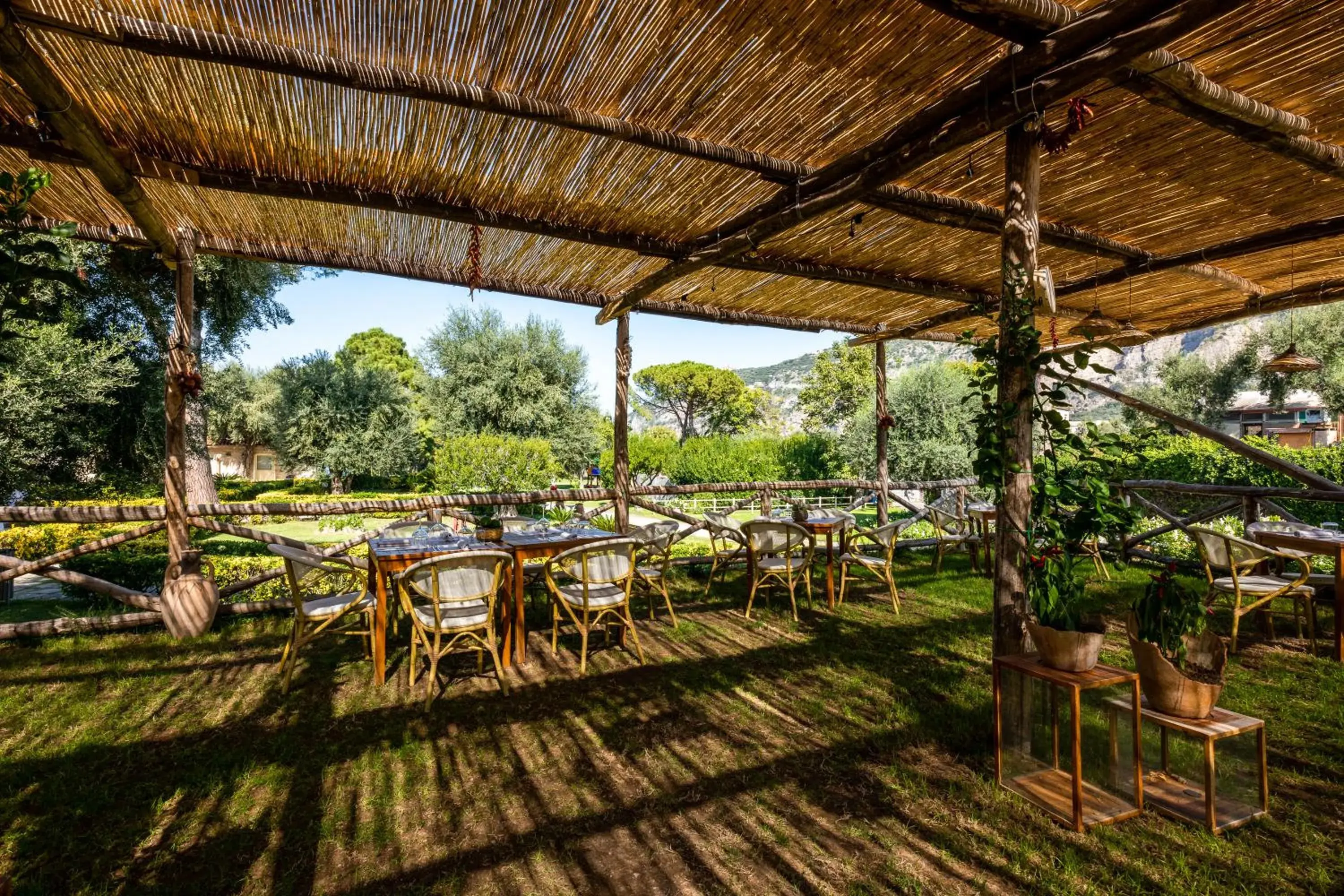 Restaurant/places to eat in Sopramare Resort Restaurant/places to eat in Sopramare Resort