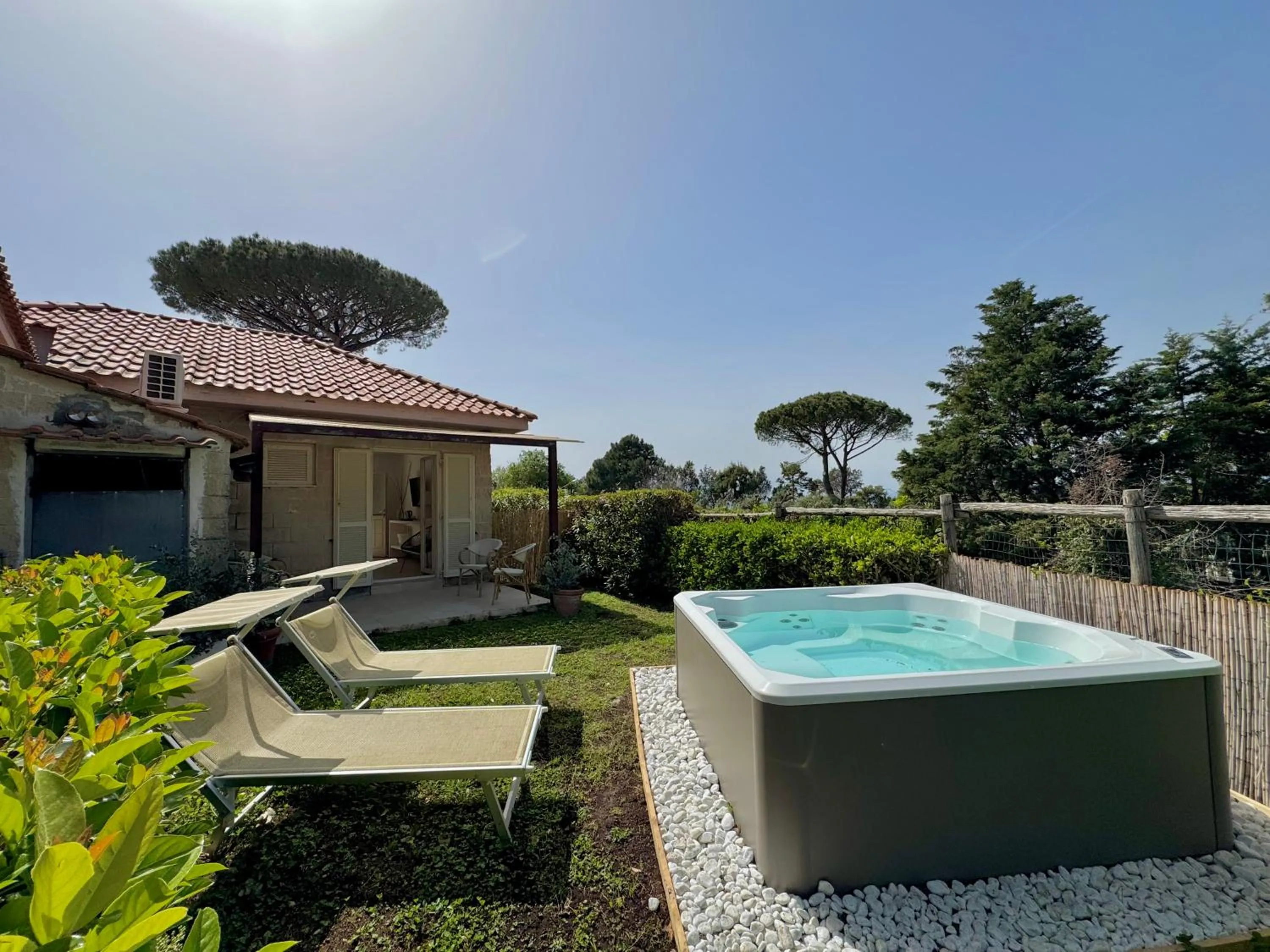 Hot Tub in Sopramare Resort