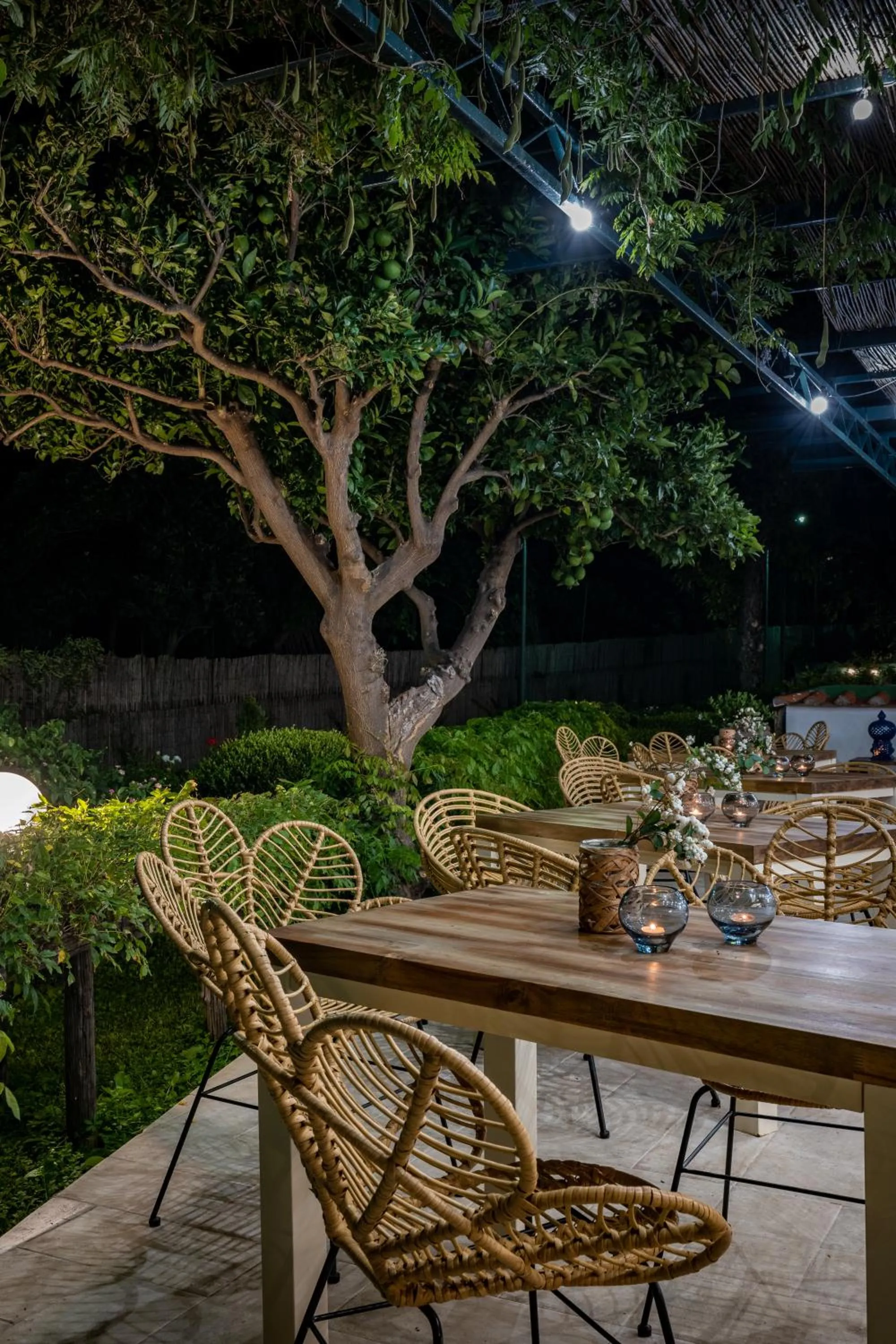 Restaurant/places to eat in Sopramare Resort