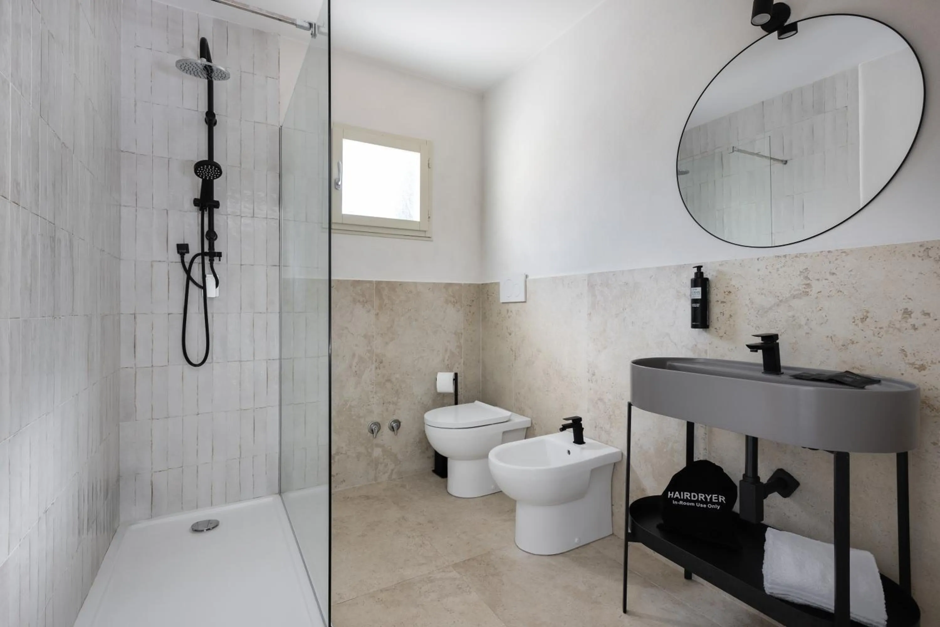 Toilet in Sopramare Resort