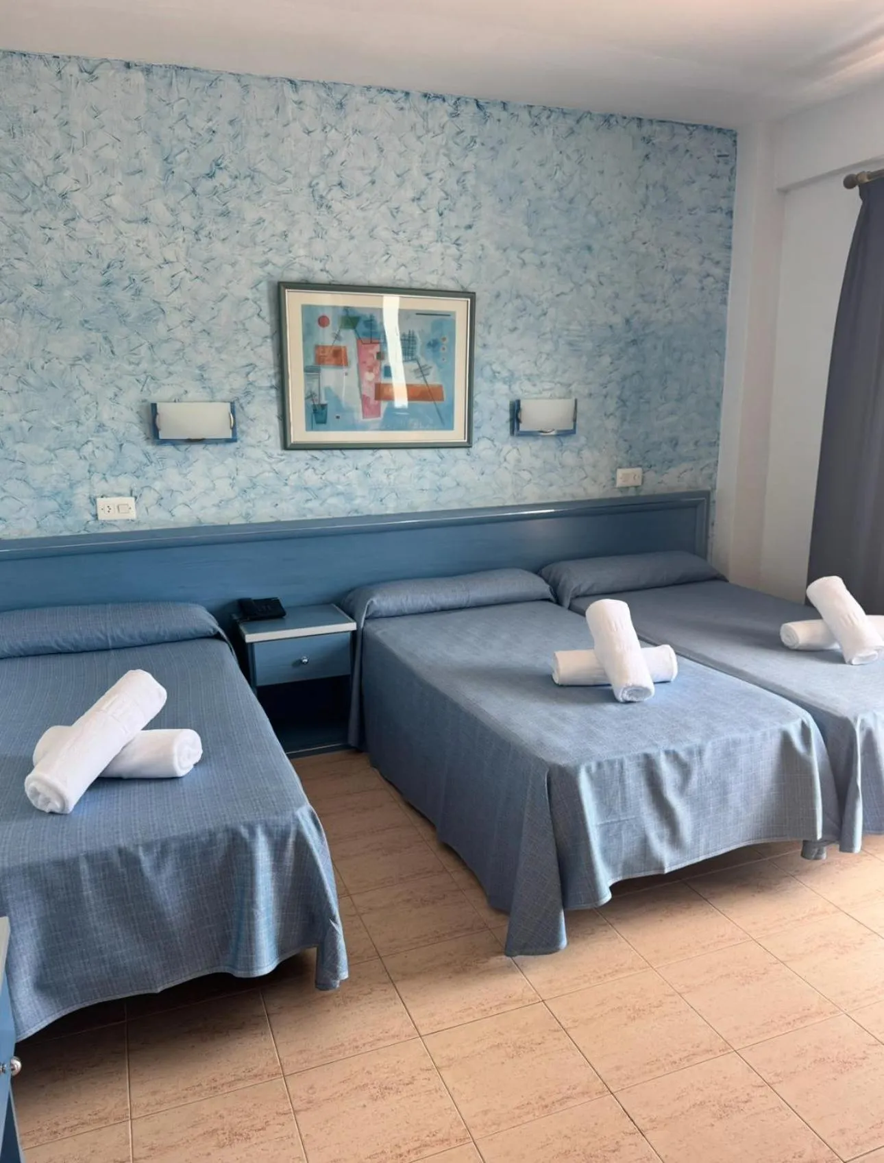 Bed in Santa Monica Playa