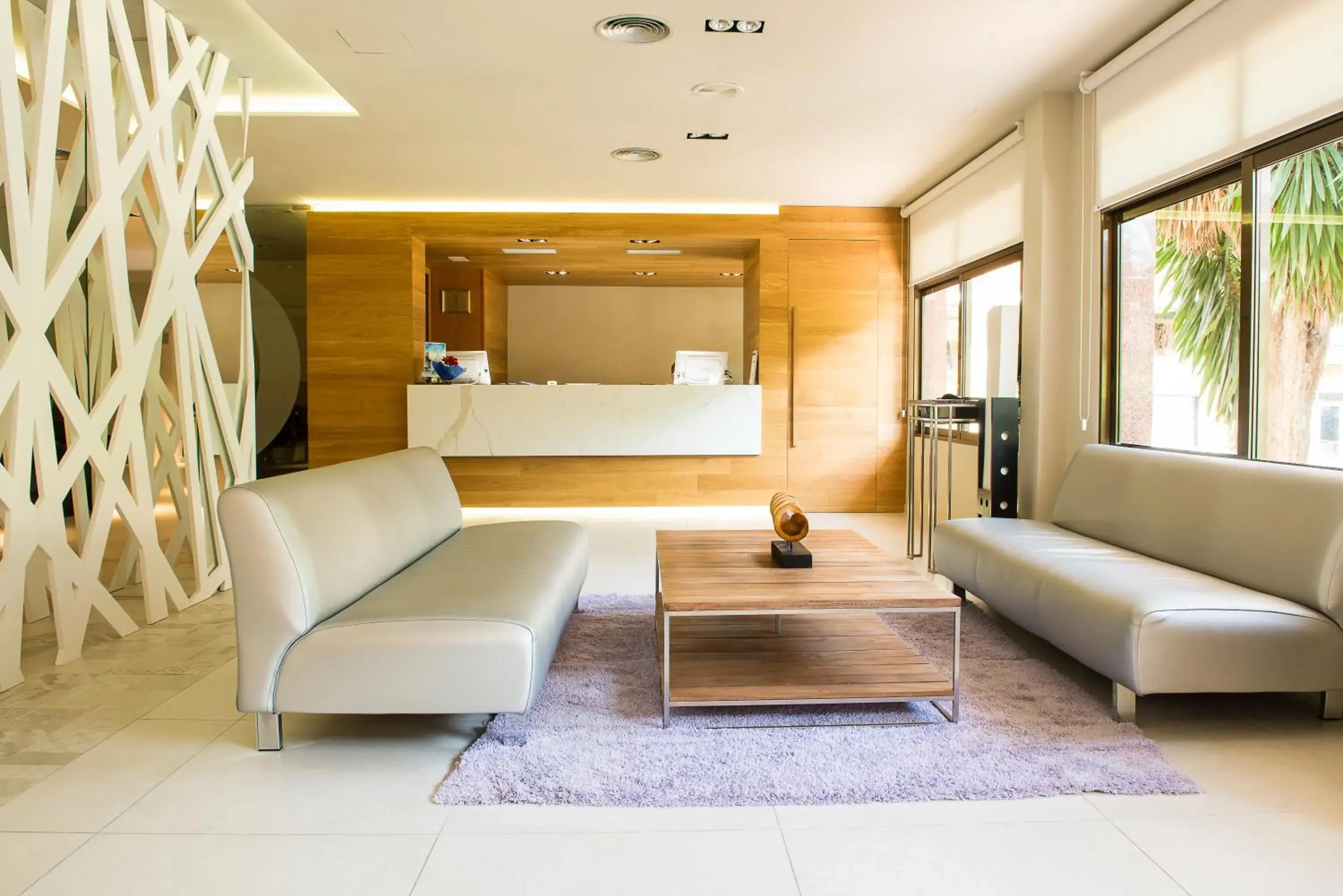 Lobby or reception in Hotel Melina Lobby or reception in Hotel Melina