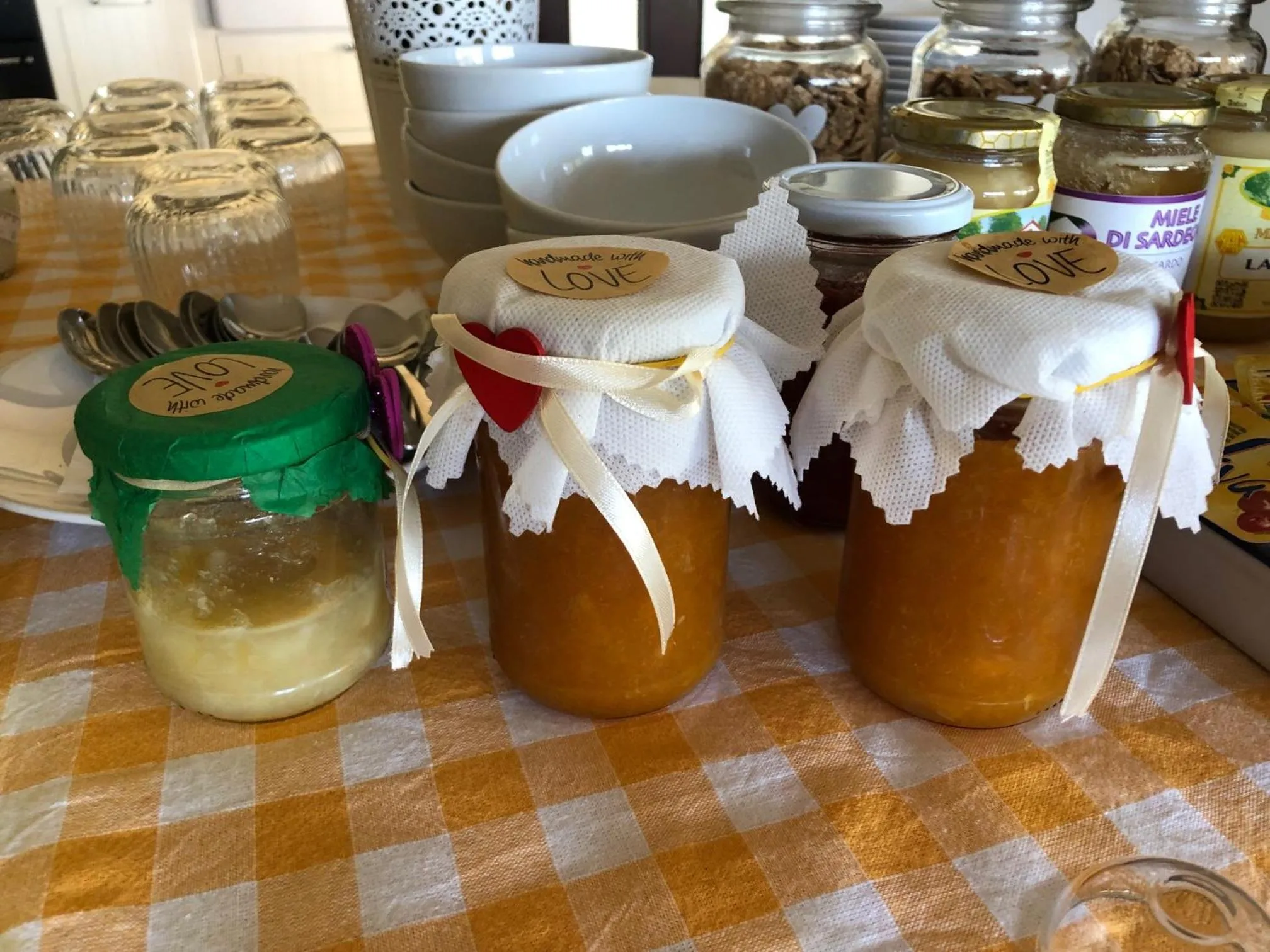 Breakfast in Villa Arzilla Sardegna