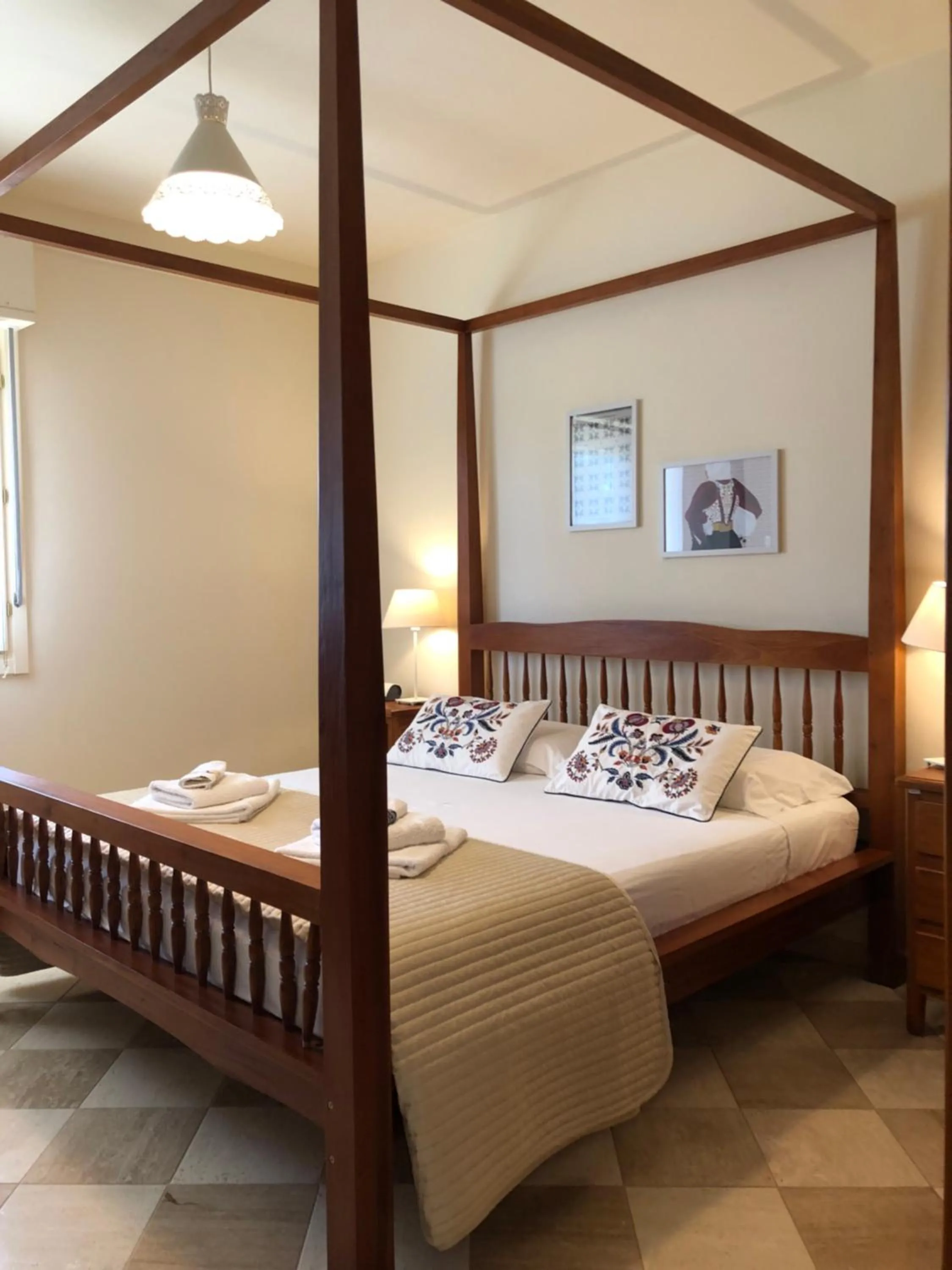 Photo of the whole room, Bed in Villa Arzilla Sardegna