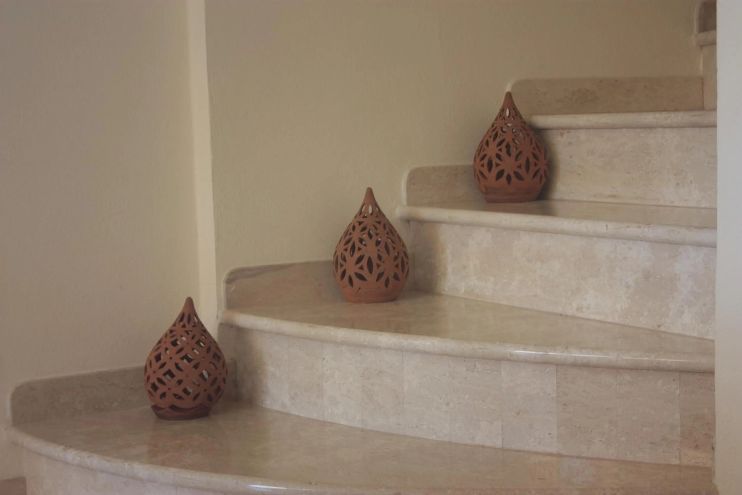 Decorative detail in Villa Arzilla Sardegna
