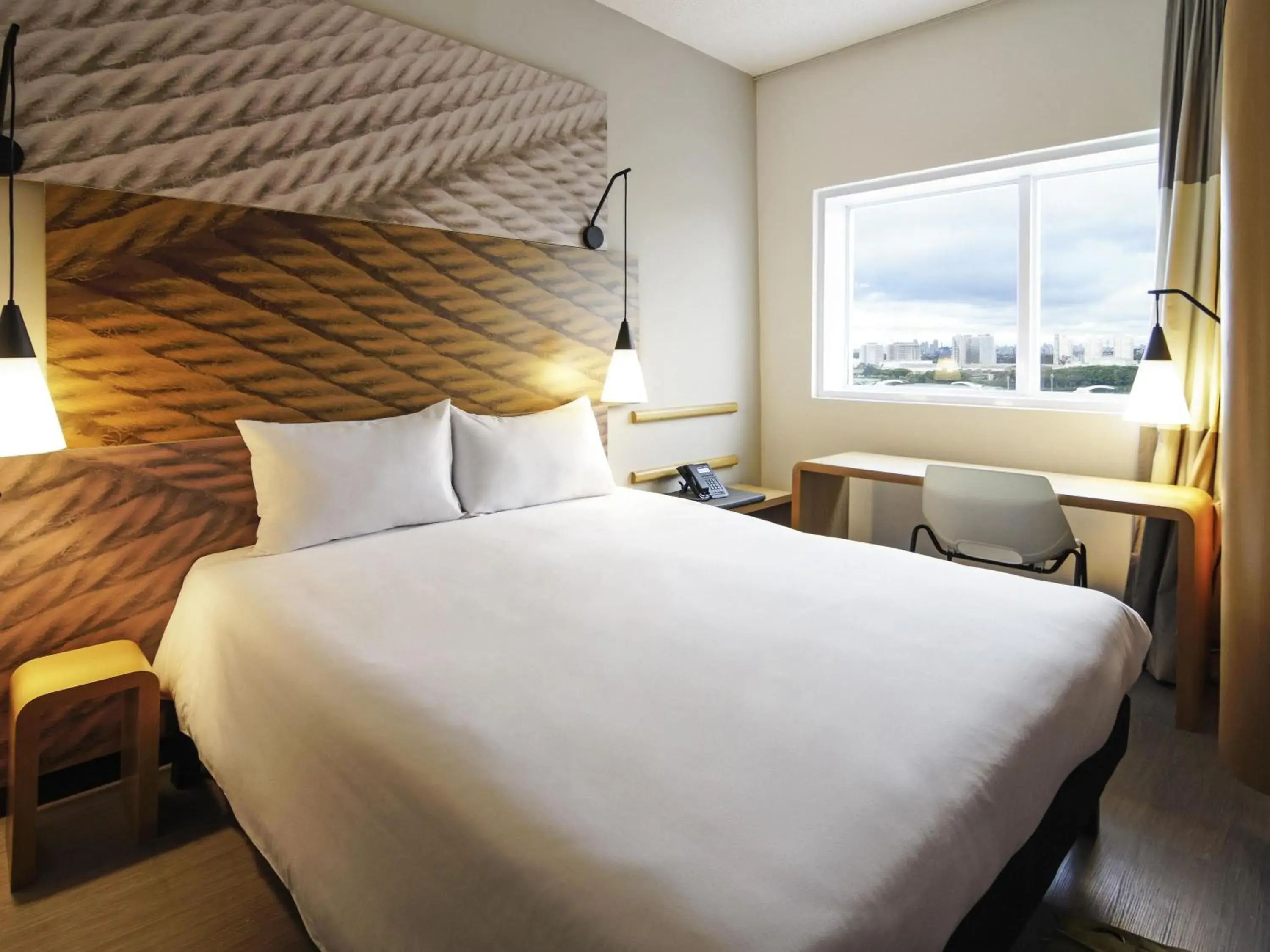 Bedroom, Bed in ibis Osasco Bedroom, Bed in ibis Osasco