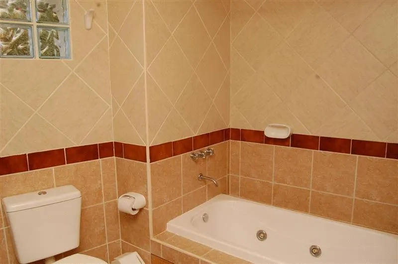 Hot Tub in Ruca Cheli Village Ski Hotel