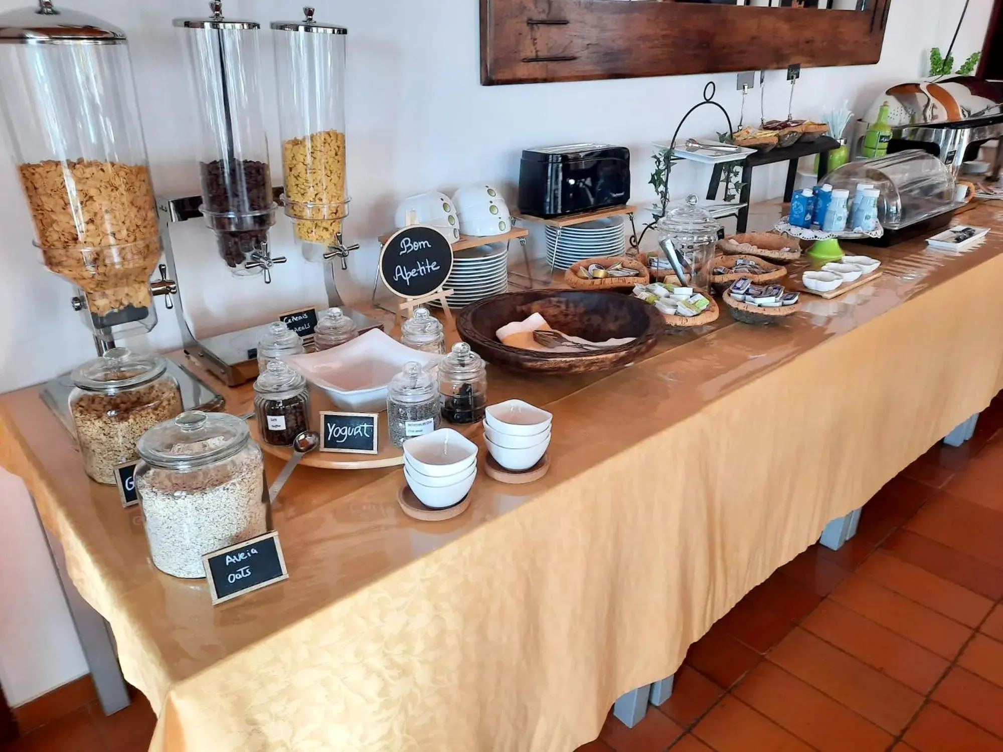 Breakfast in Naturarte Campo - Duna Parque Resorts & Hotels Breakfast in Naturarte Campo - Duna Parque Resorts & Hotels