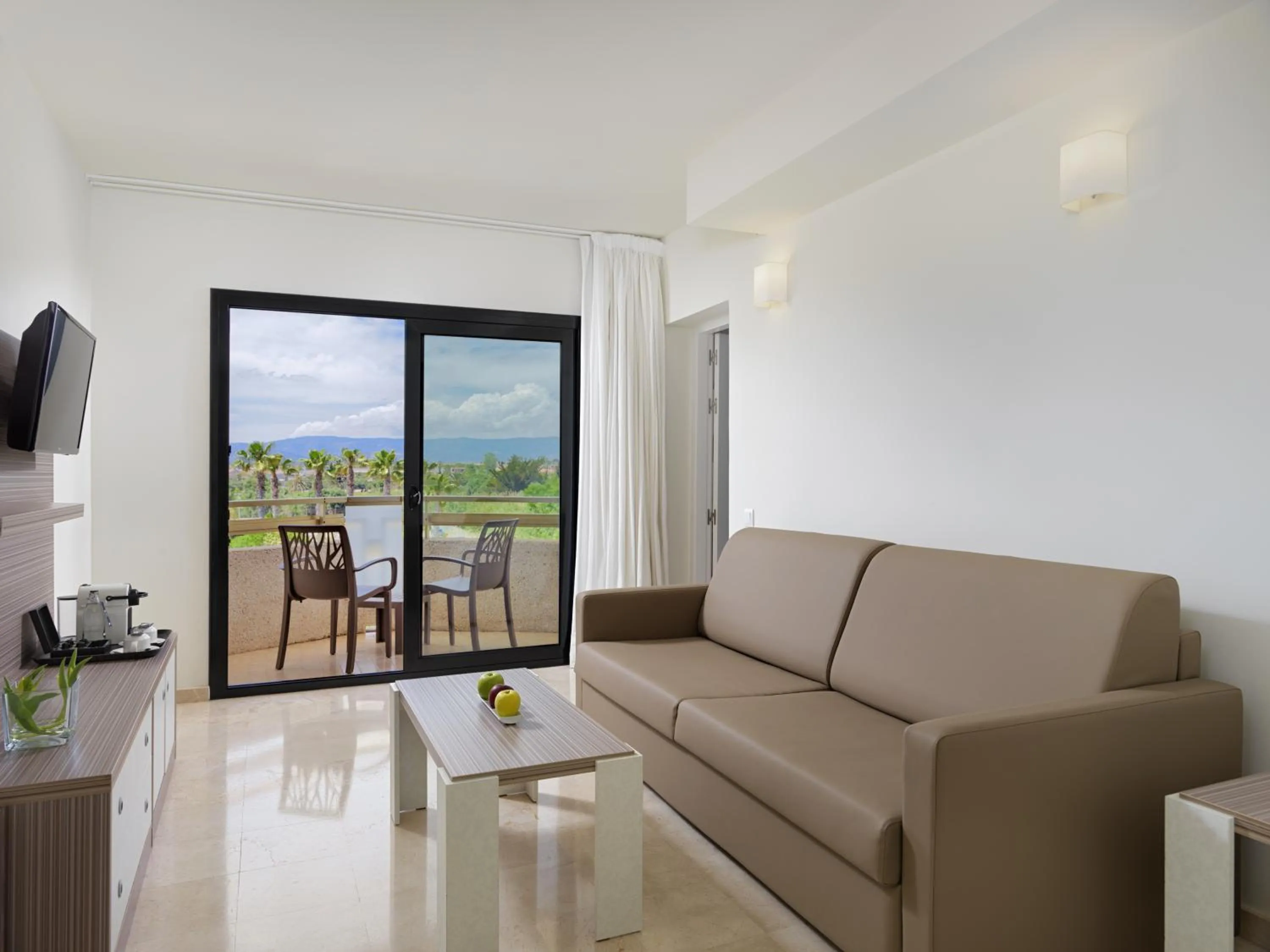 Seating area in H10 Cambrils Playa