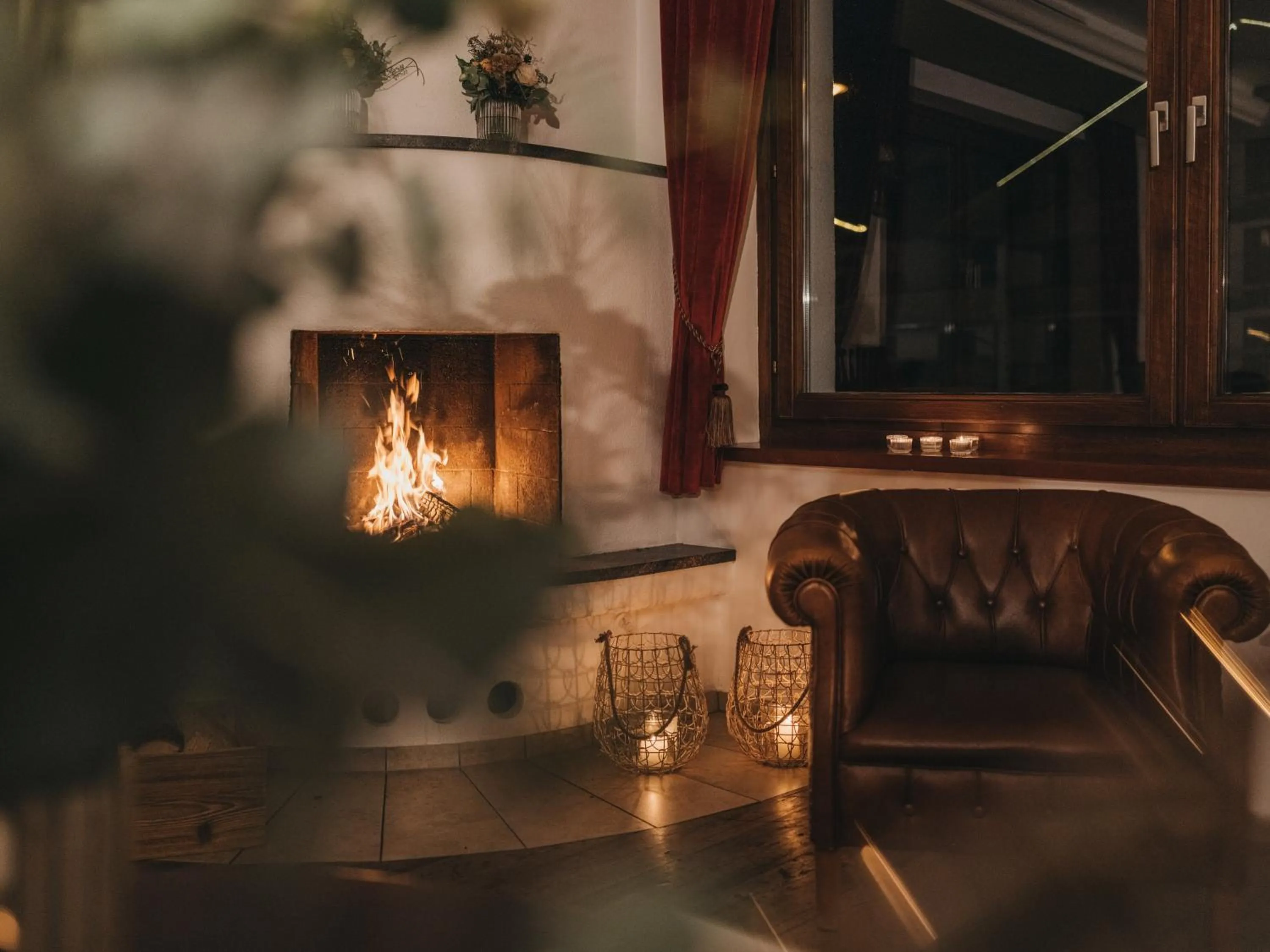 Lounge or bar in Hotel Vier Jahreszeiten by VAYA