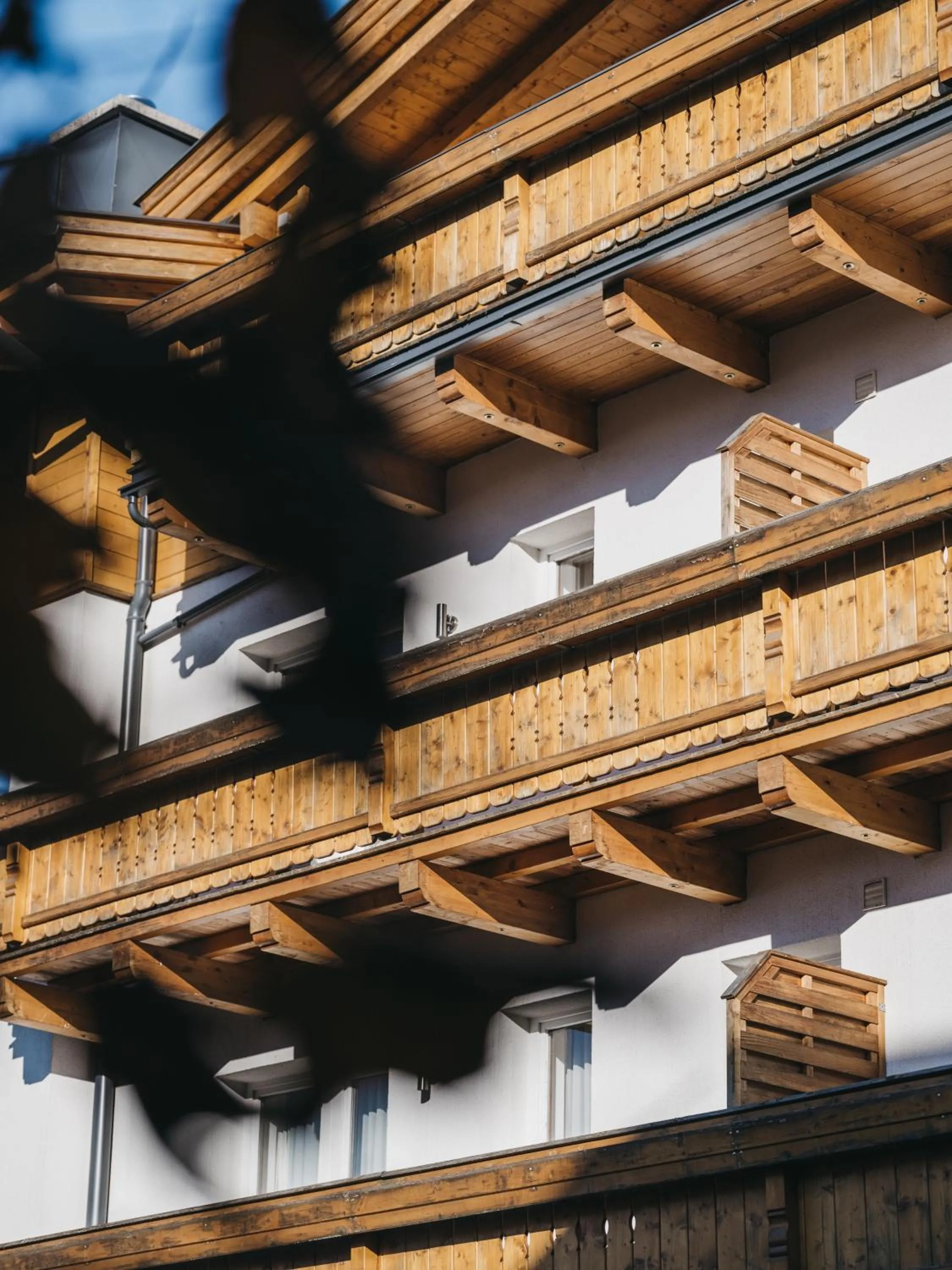 Property building in Hotel Vier Jahreszeiten by VAYA