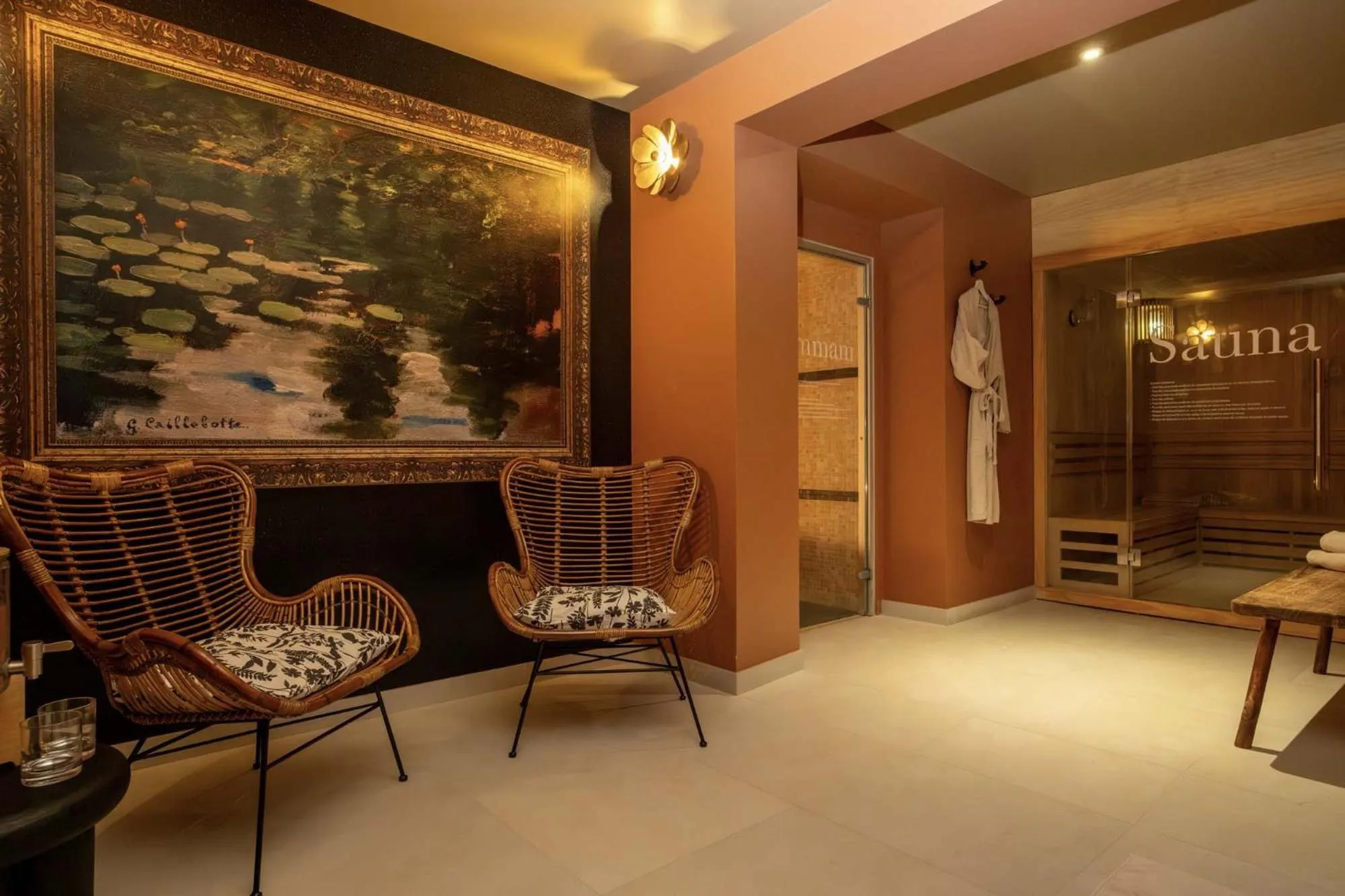 Spa and wellness centre/facilities in Les Demeures de Varennes, BW Signature Collection