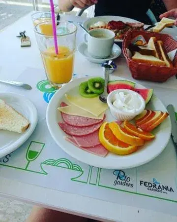 Food and drinks in Fedrania Gardens Hotel Food and drinks in Fedrania Gardens Hotel