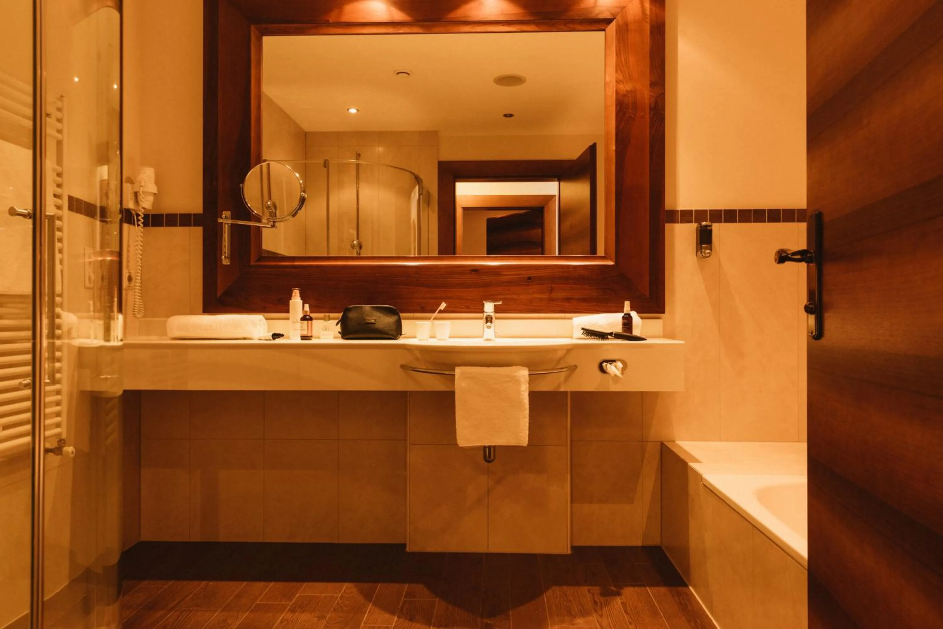 Bathroom in Gartenhotel Linde 4 Sterne Superior