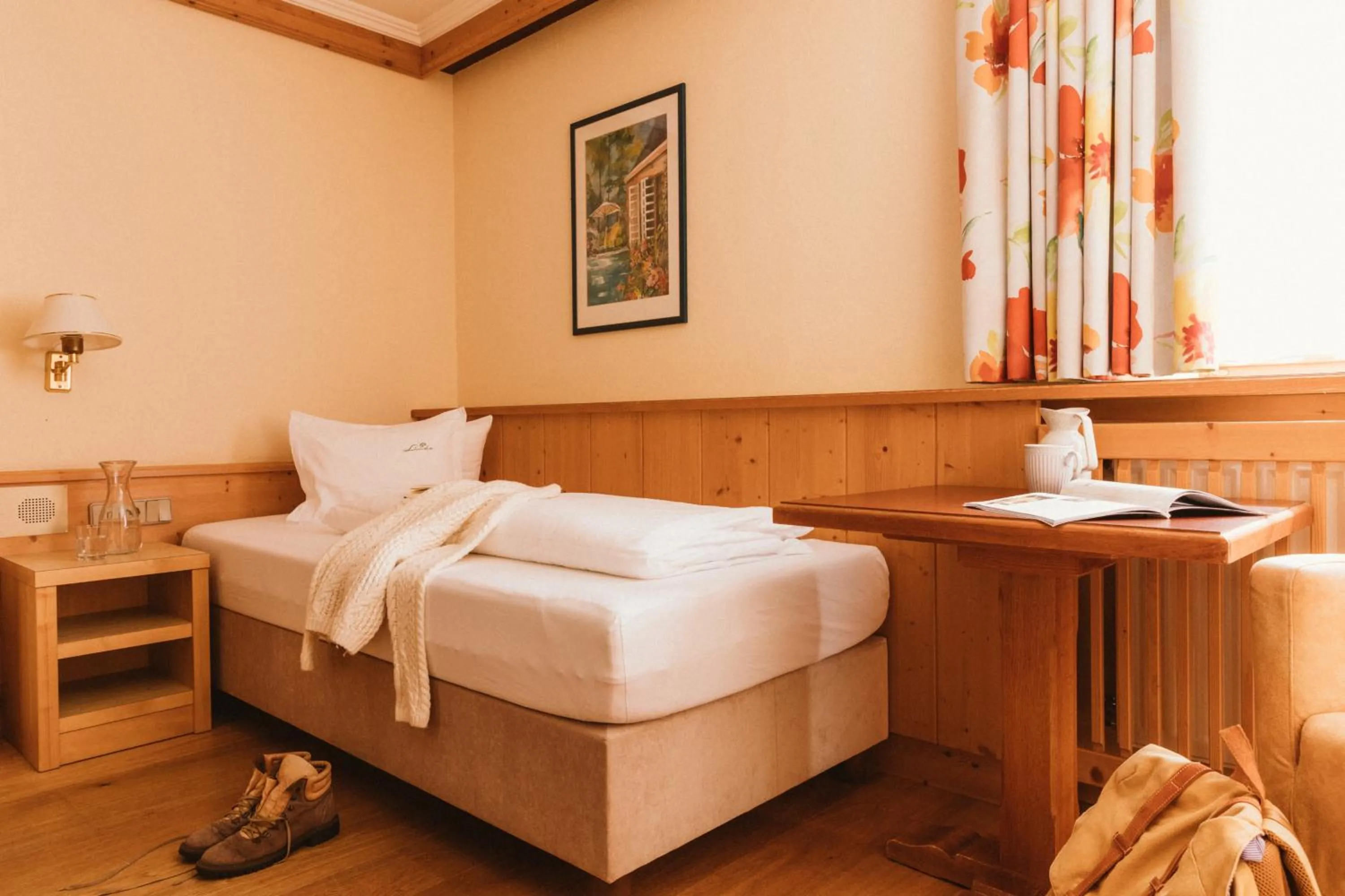 Photo of the whole room, Bed in Gartenhotel Linde 4 Sterne Superior