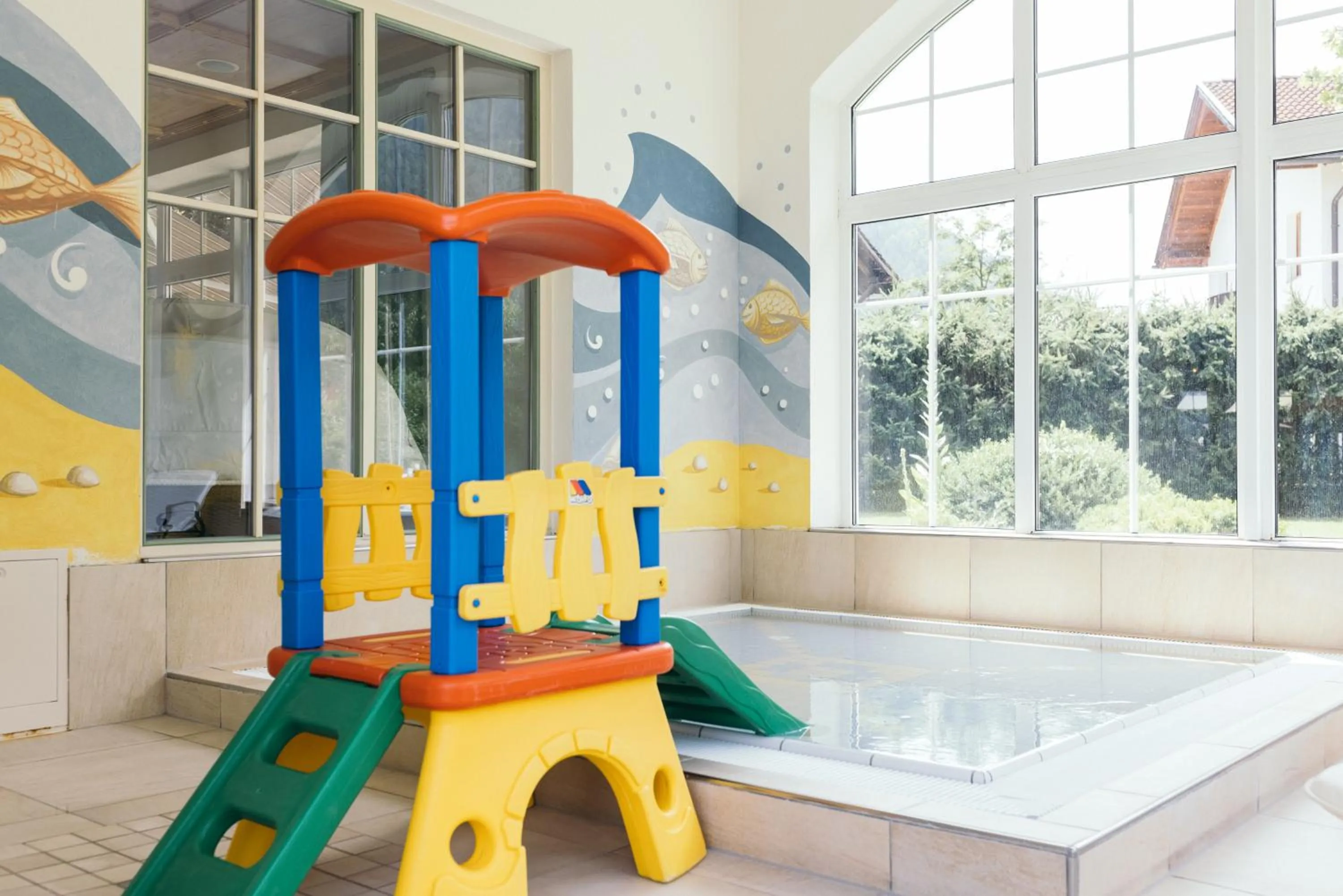 Swimming pool in Gartenhotel Linde 4 Sterne Superior