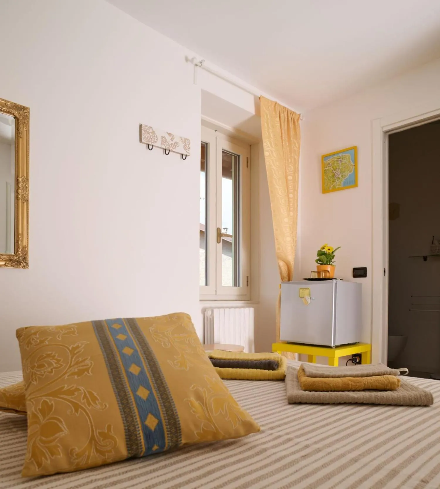 Bedroom in Dolce Lago B&B