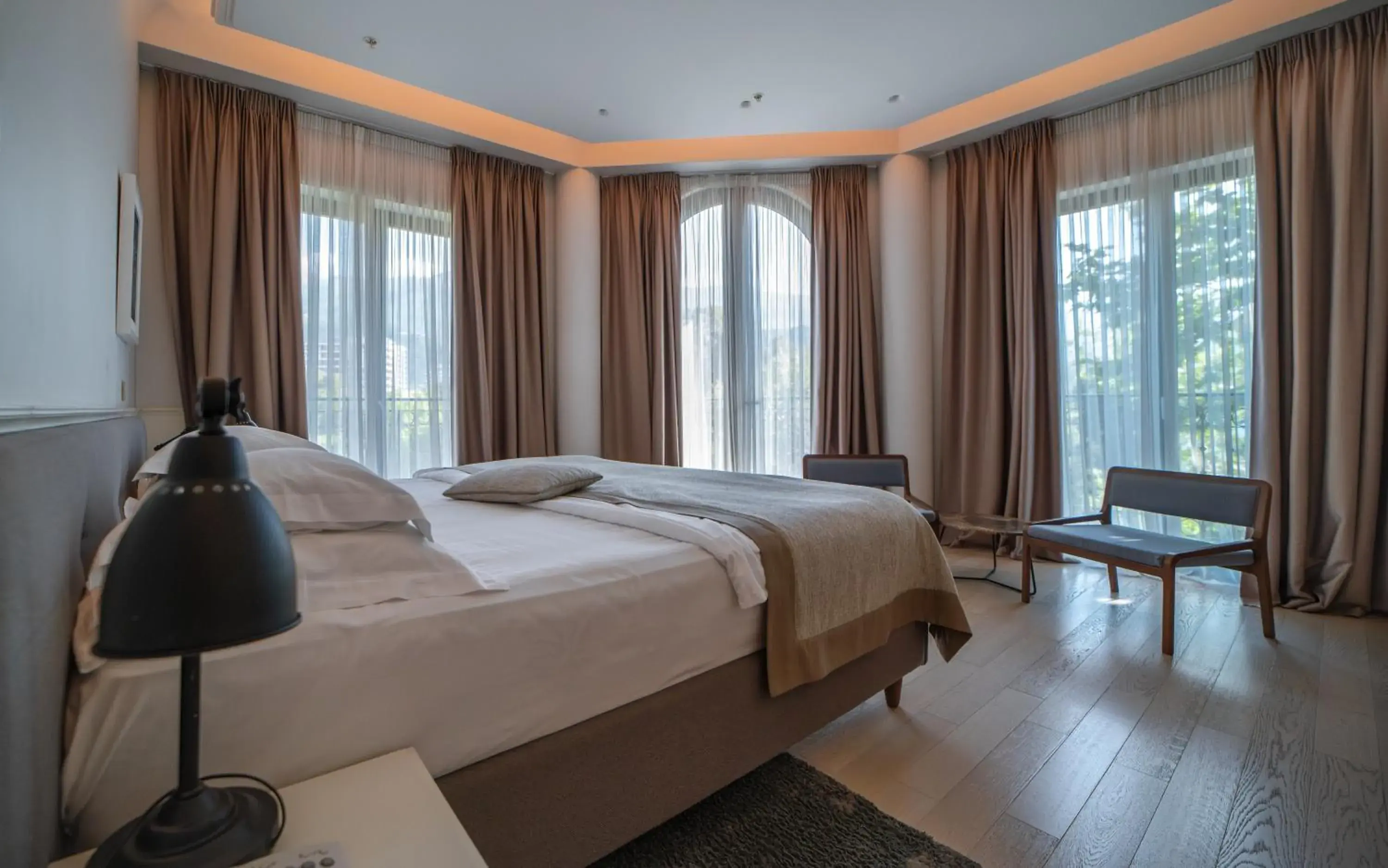 Bed in Hotel Majestic Bed in Hotel Majestic