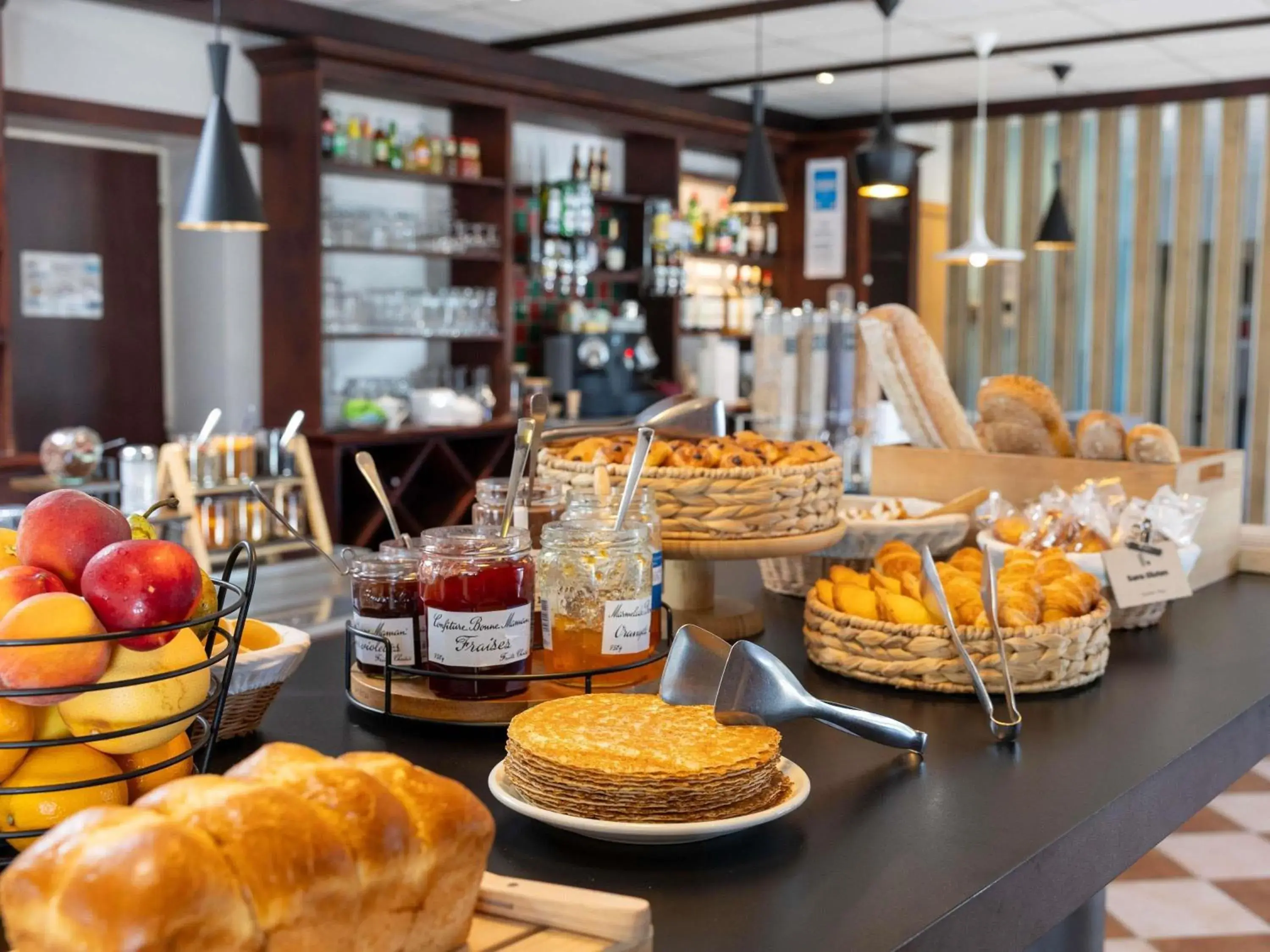 Breakfast in ibis Carcassonne Est la Cité Breakfast in ibis Carcassonne Est la Cité