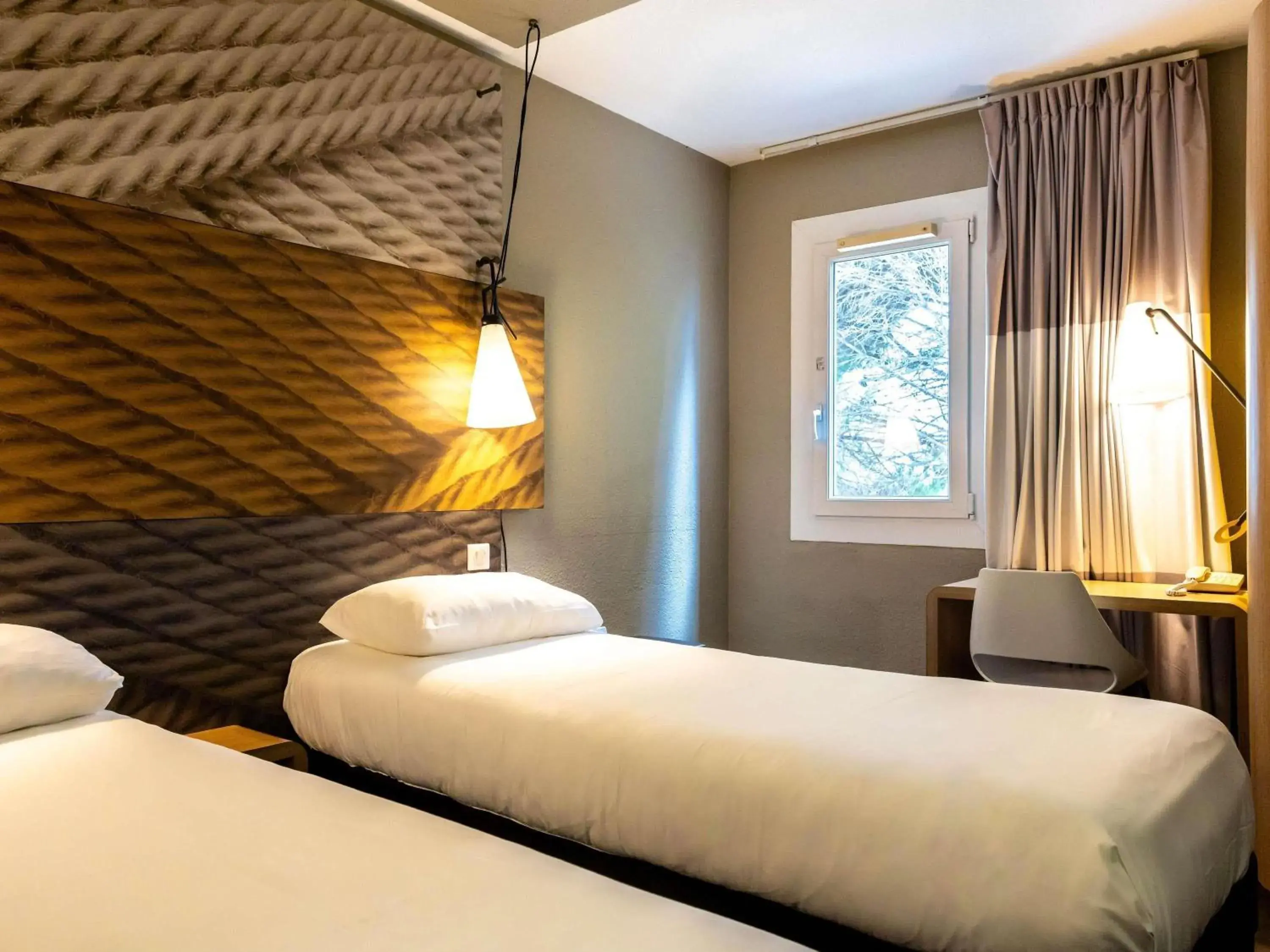 Bedroom, Bed in ibis Carcassonne Est la Cité Bedroom, Bed in ibis Carcassonne Est la Cité