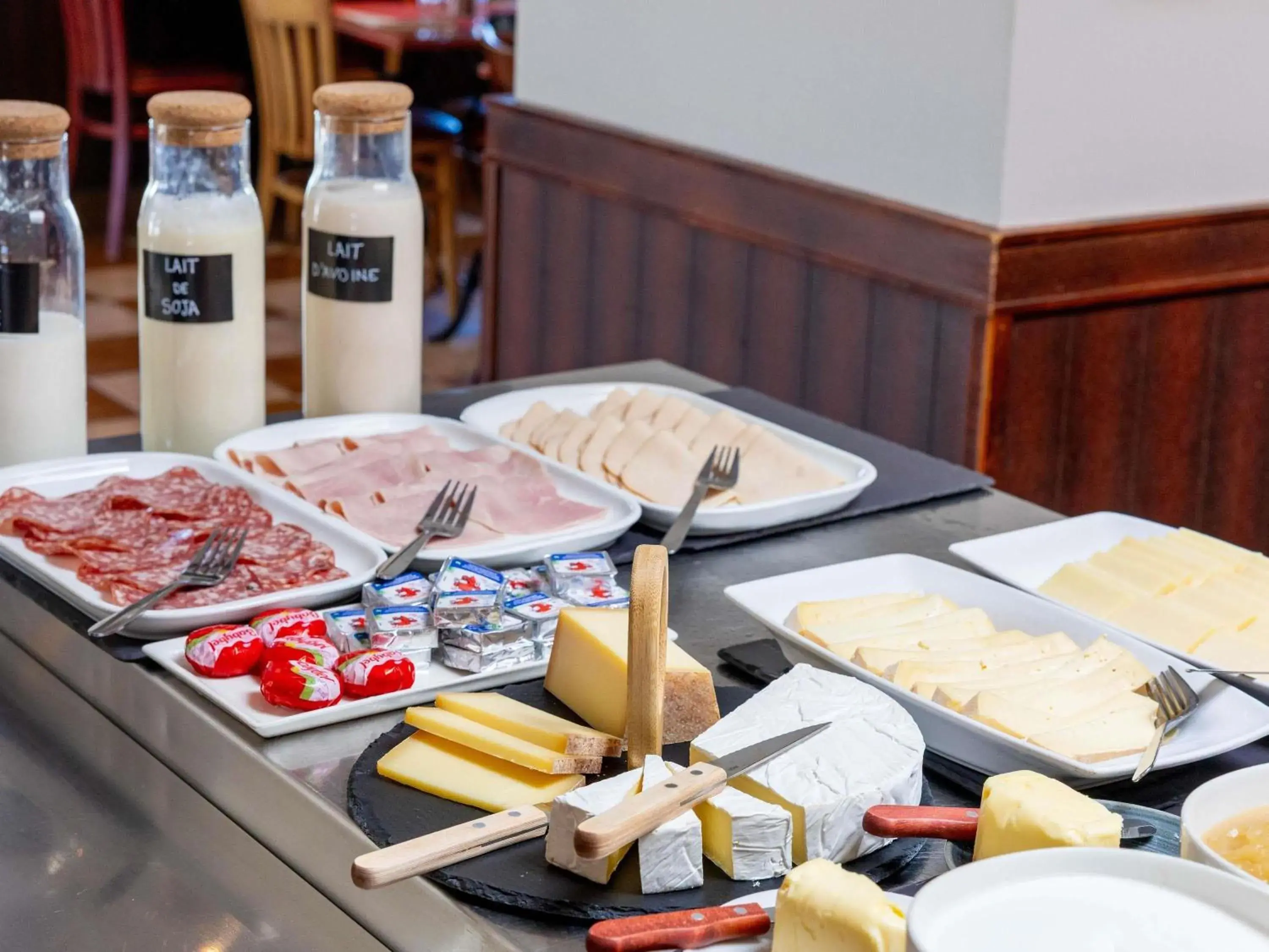 Breakfast in ibis Carcassonne Est la Cité Breakfast in ibis Carcassonne Est la Cité