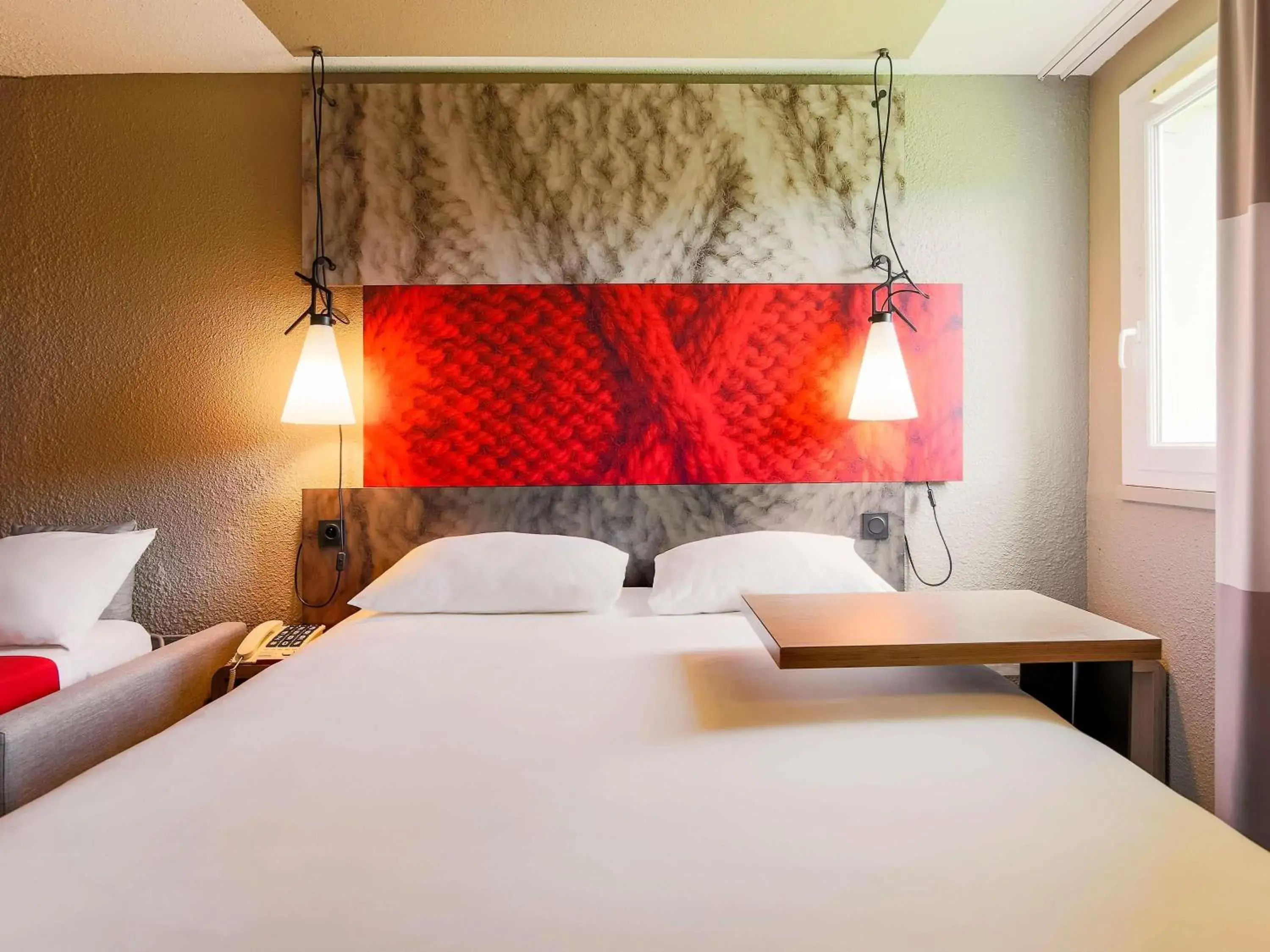 Bedroom, Bed in ibis Carcassonne Est la Cité Bedroom, Bed in ibis Carcassonne Est la Cité