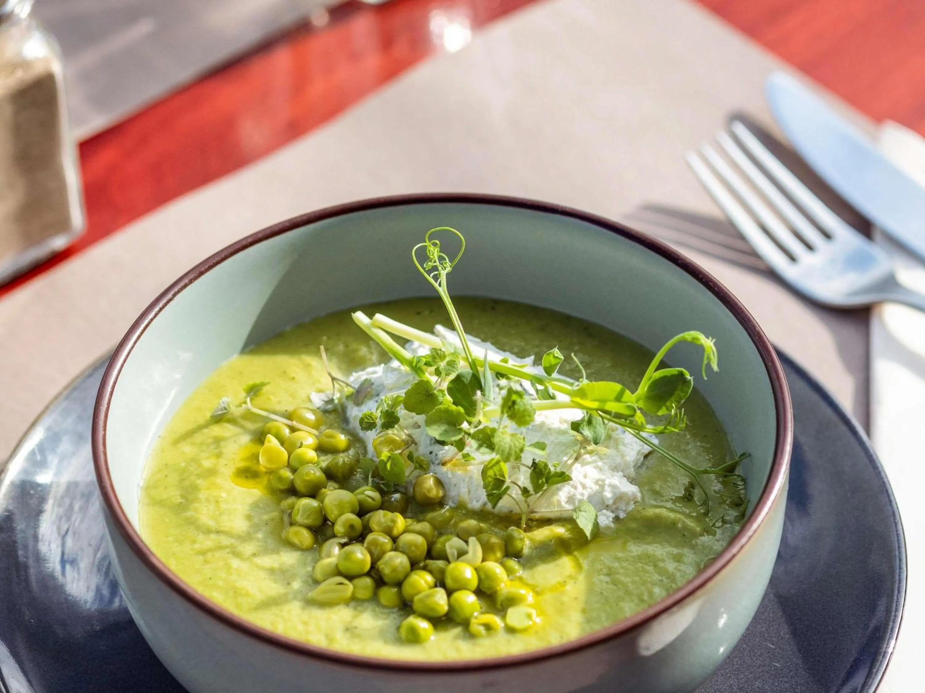 Restaurant/places to eat in ibis Carcassonne Est la Cité