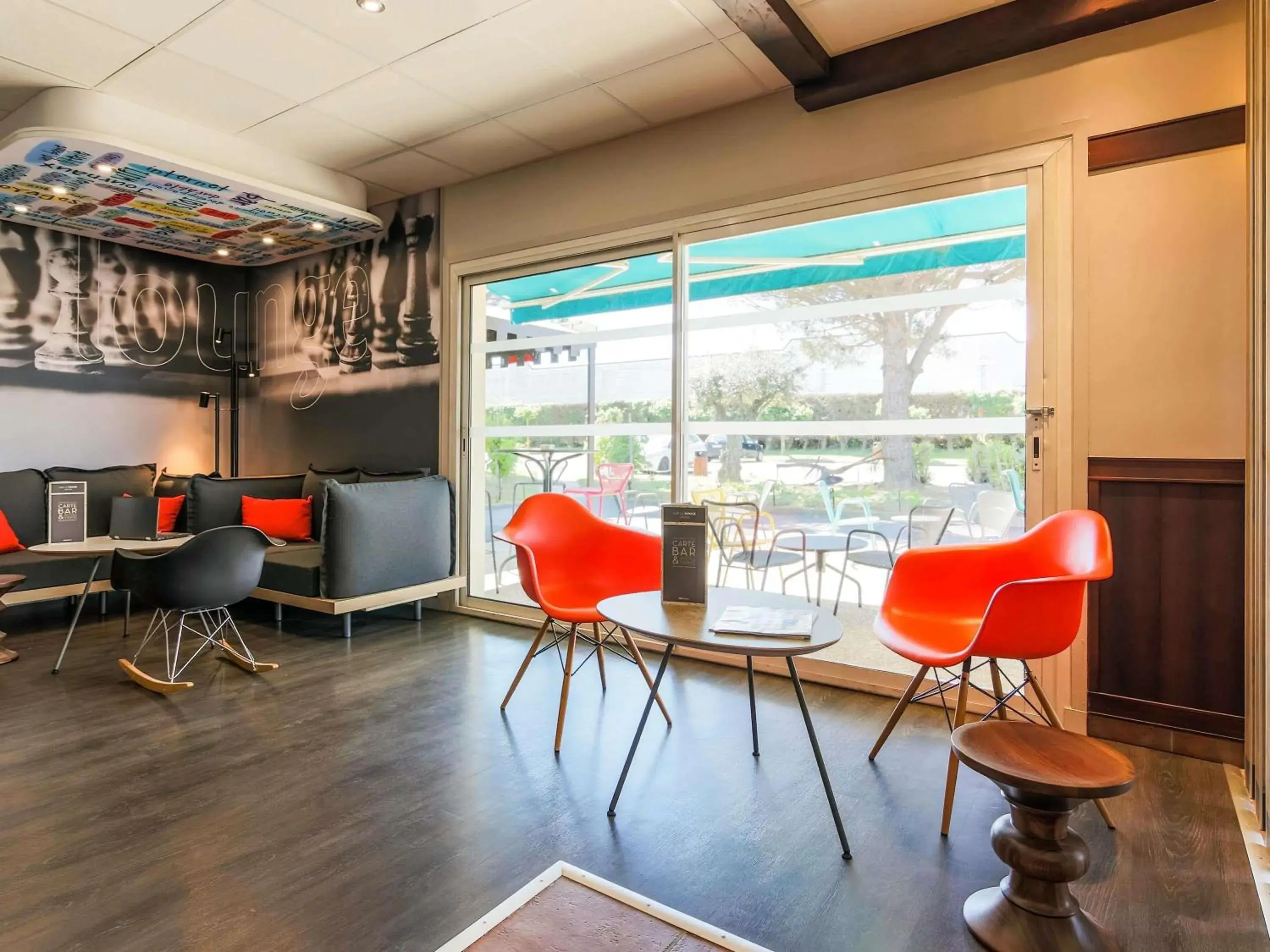 Property building in ibis Carcassonne Est la Cité Property building in ibis Carcassonne Est la Cité