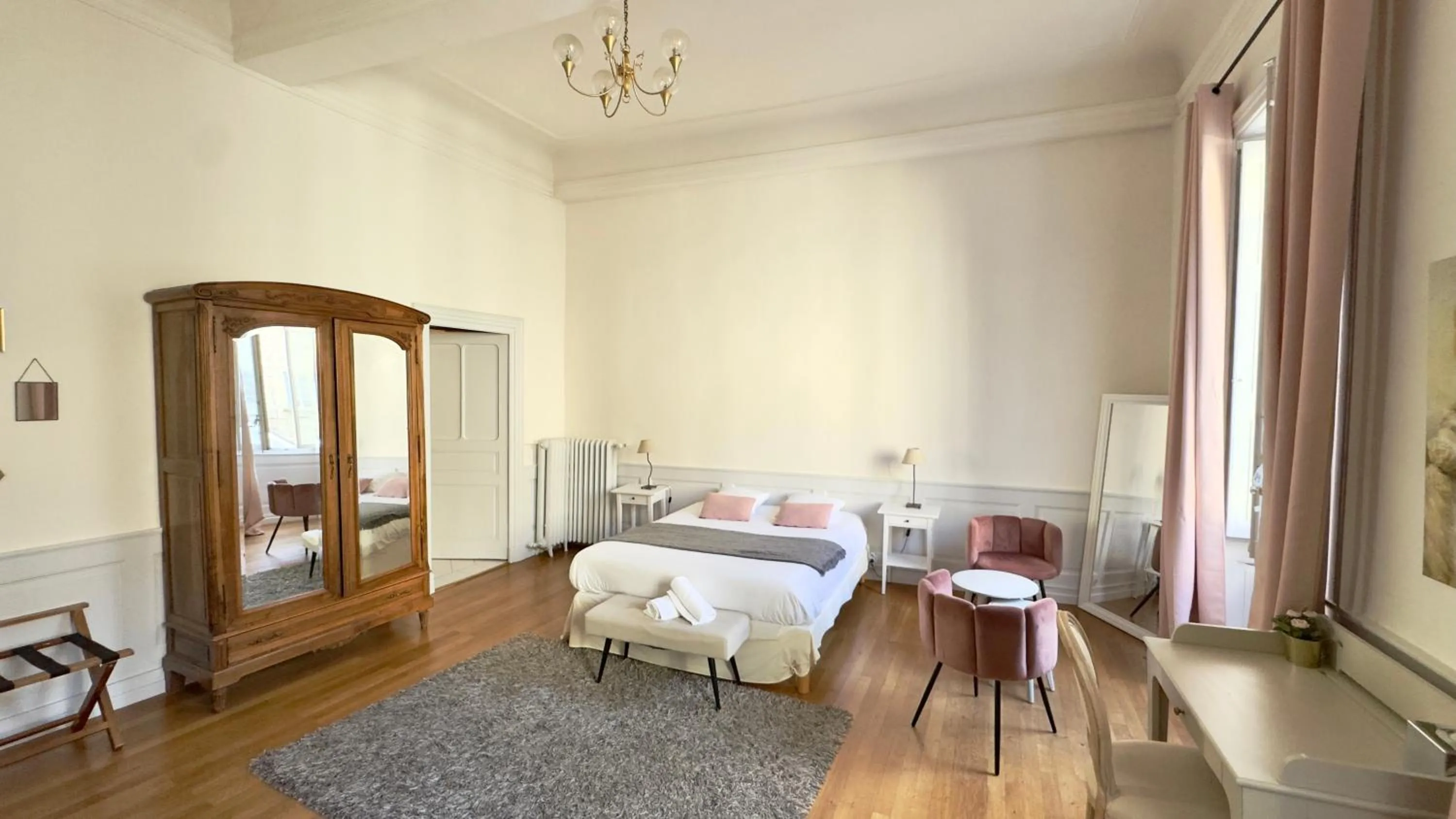 Bed in Les Suites de Sautet - Chambéry centre