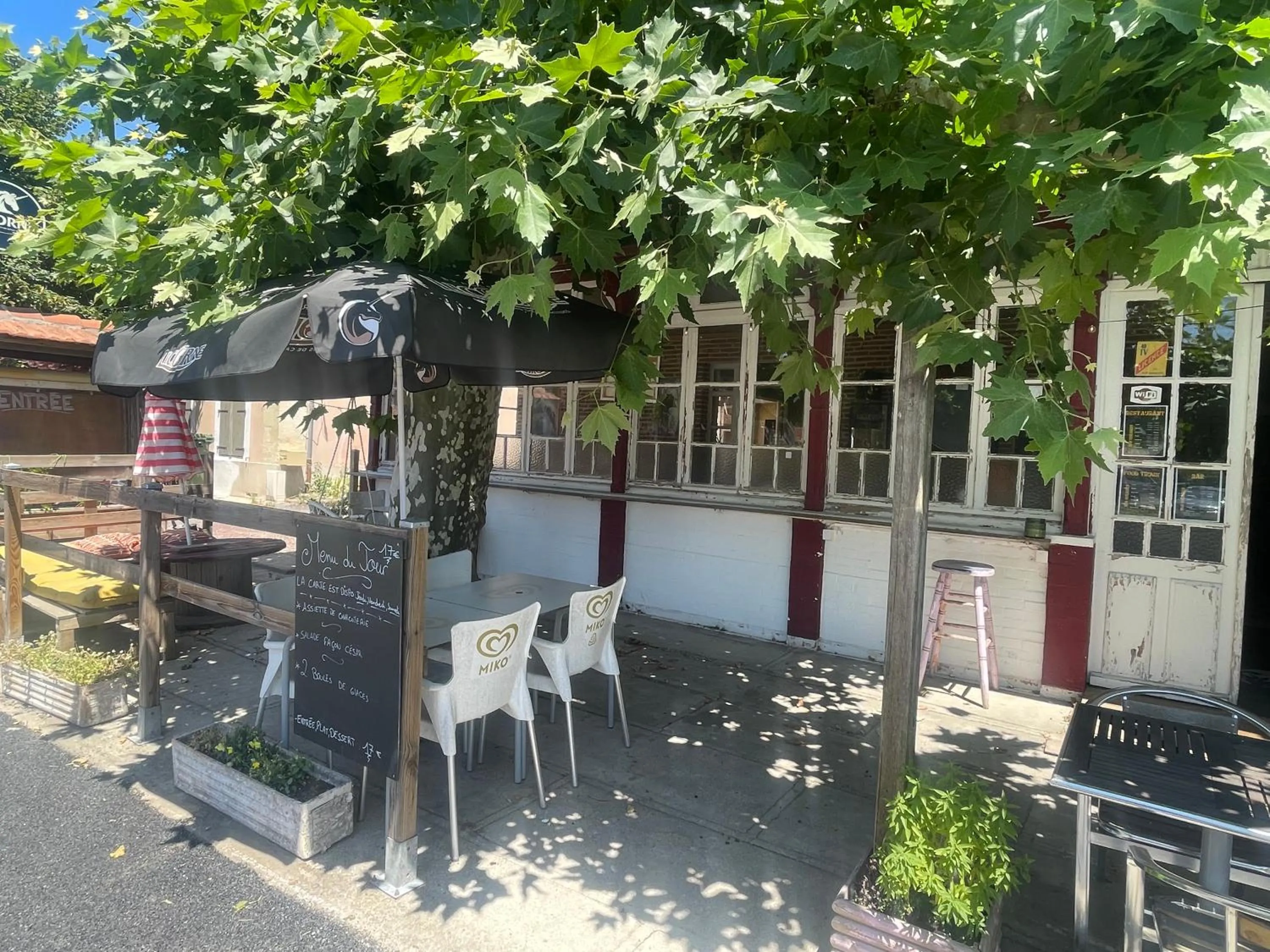Auberge Les Mufliers - Hôtel Les Forges