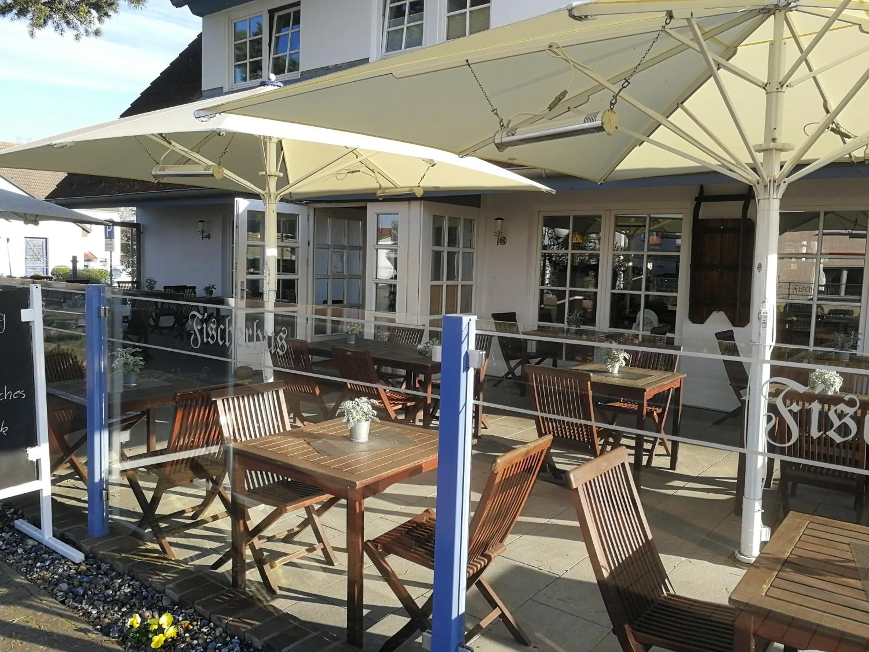 Restaurant/places to eat in Appartements Fischerhus