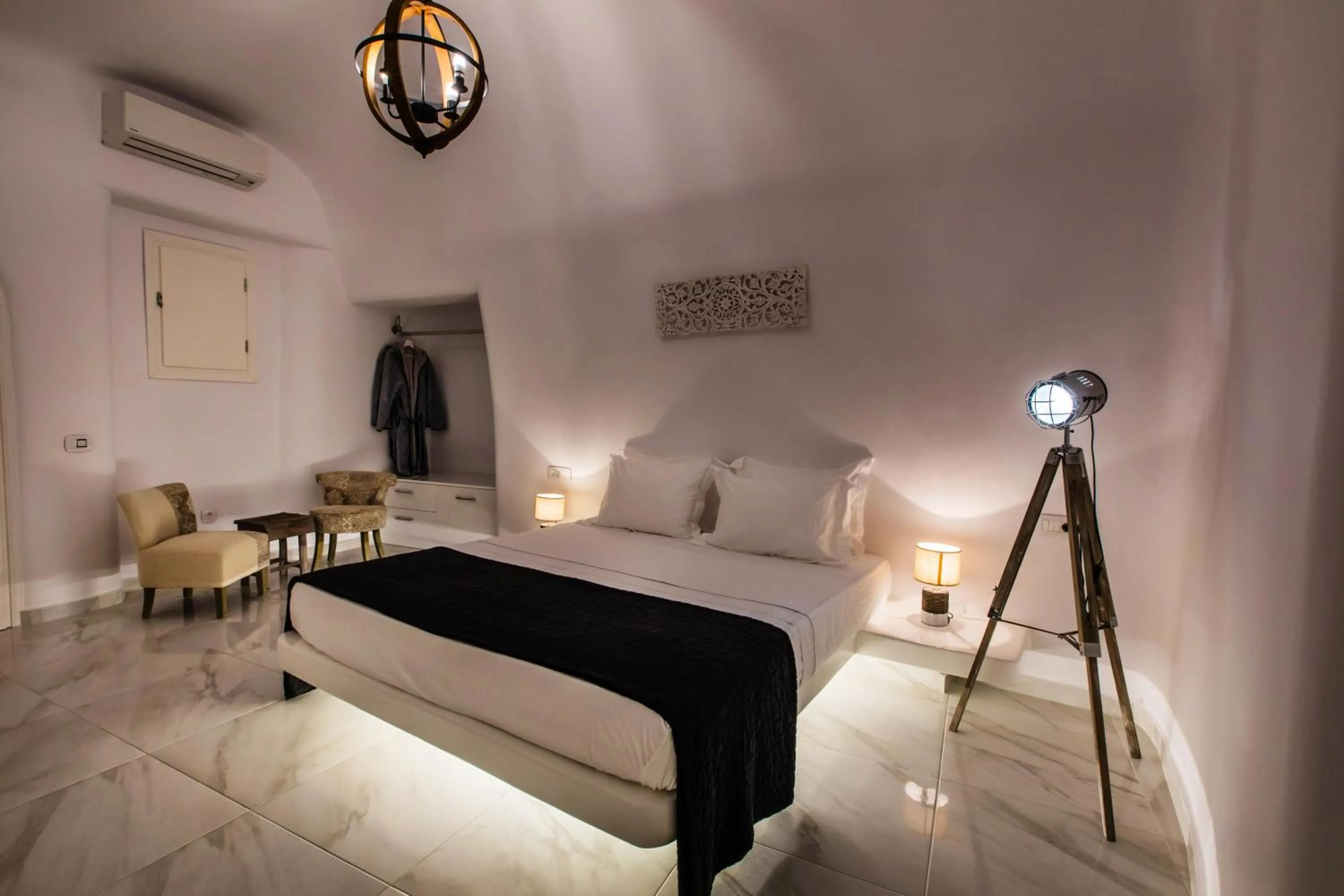 Bed in Santorini Delux