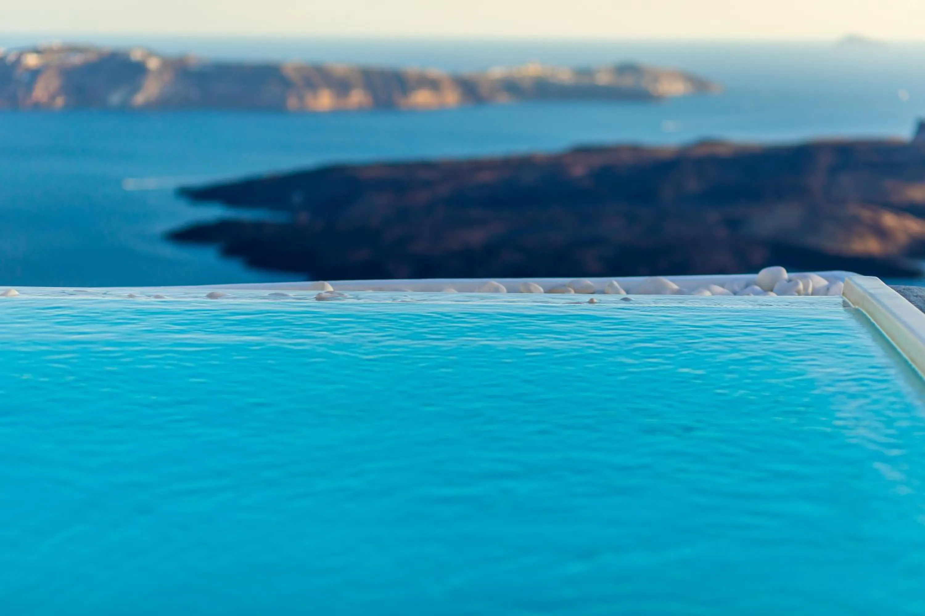 Swimming pool in Santorini Delux